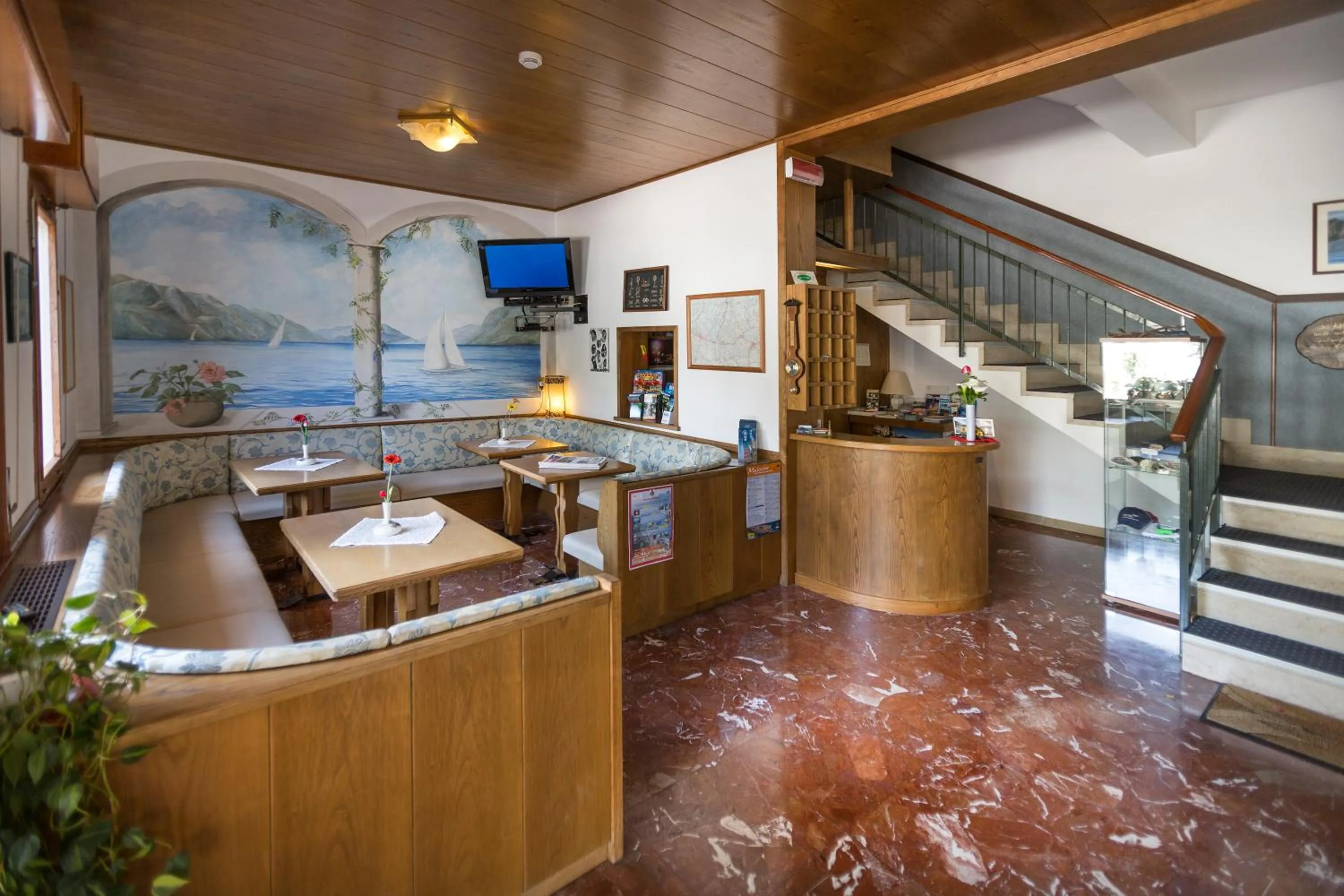 Restaurant/places to eat in Hotel Al Molino