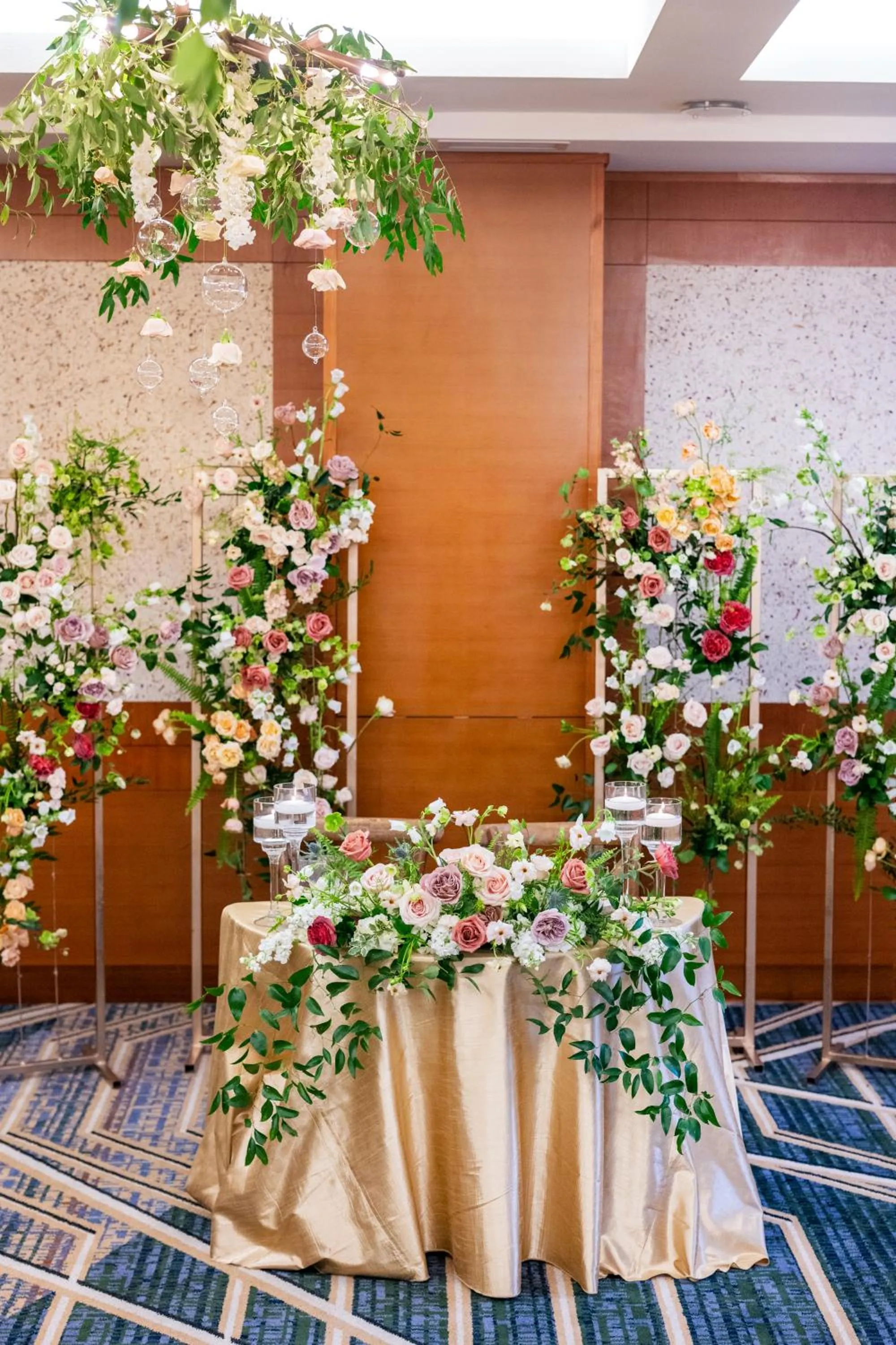 wedding in The Heathman Hotel Kirkland