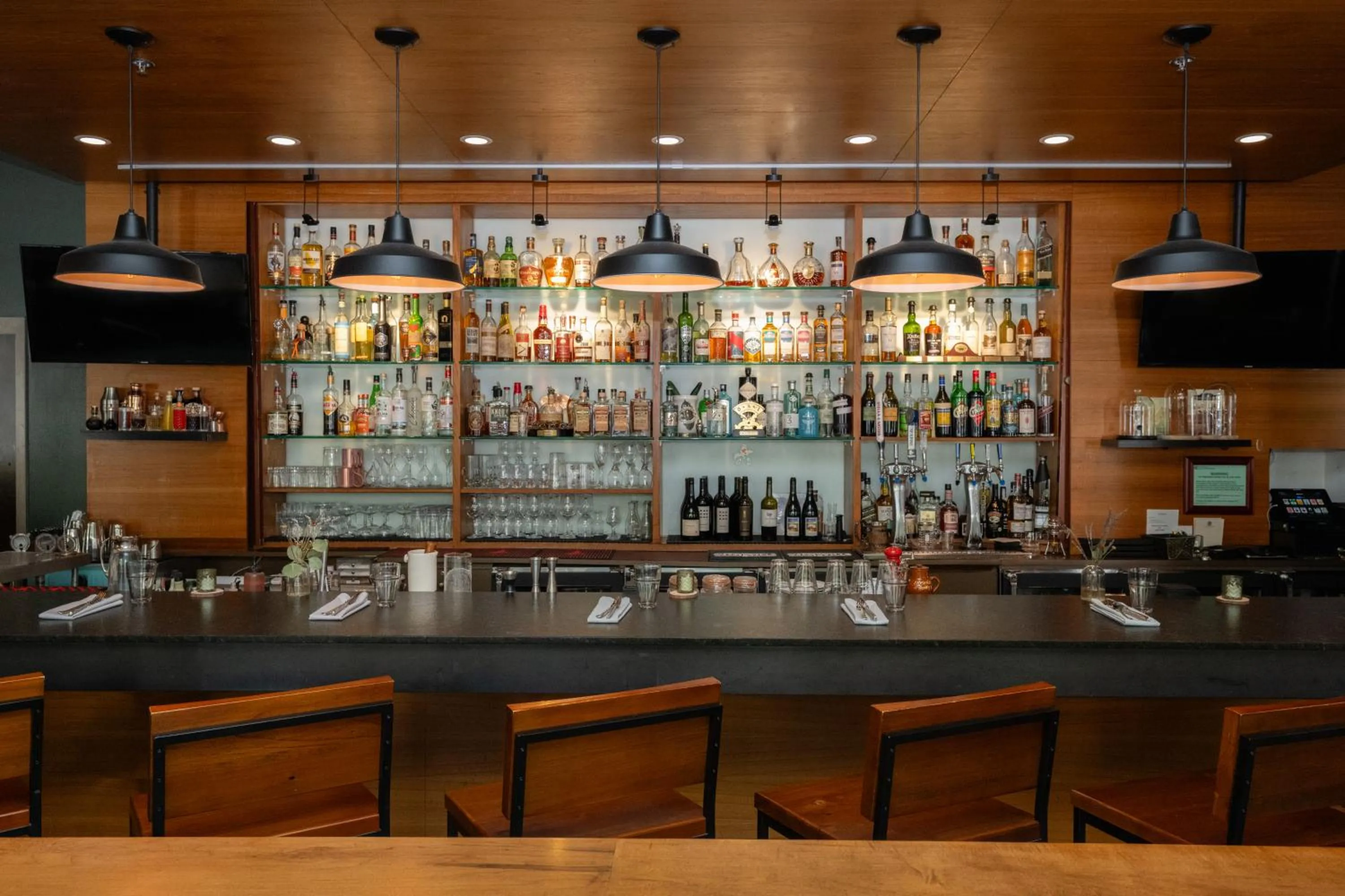 Restaurant/places to eat in The Heathman Hotel Kirkland