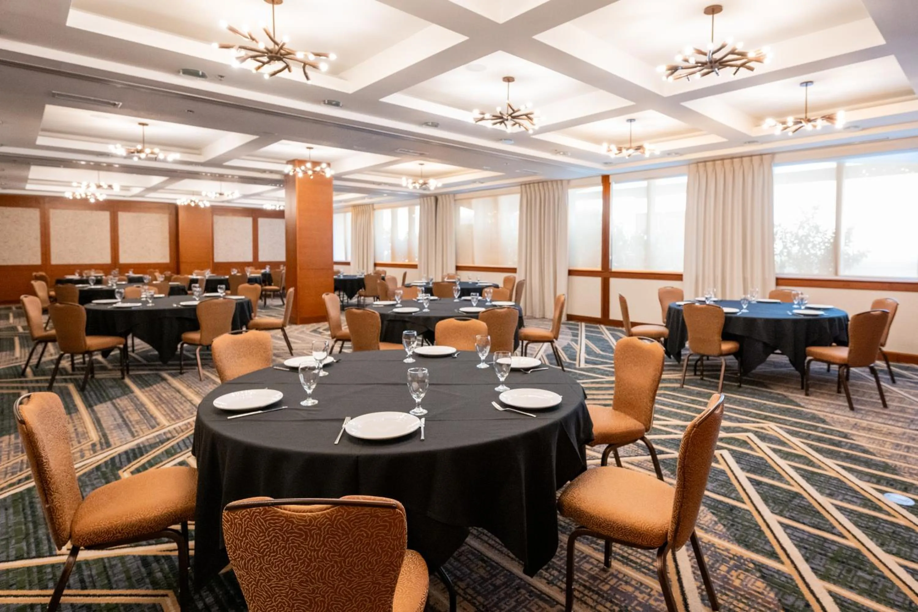 Meeting/conference room in The Heathman Hotel Kirkland