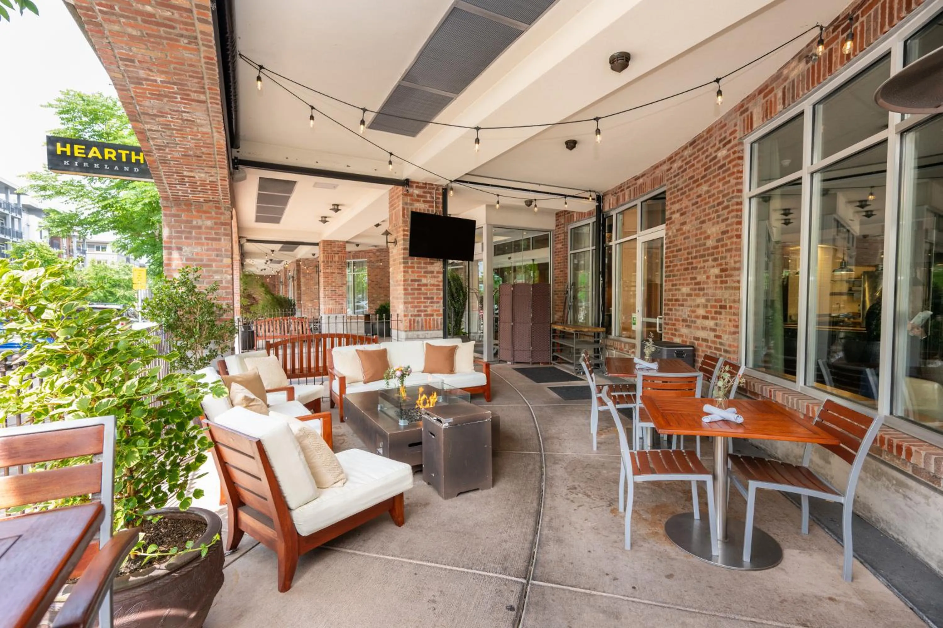 Restaurant/places to eat in The Heathman Hotel Kirkland