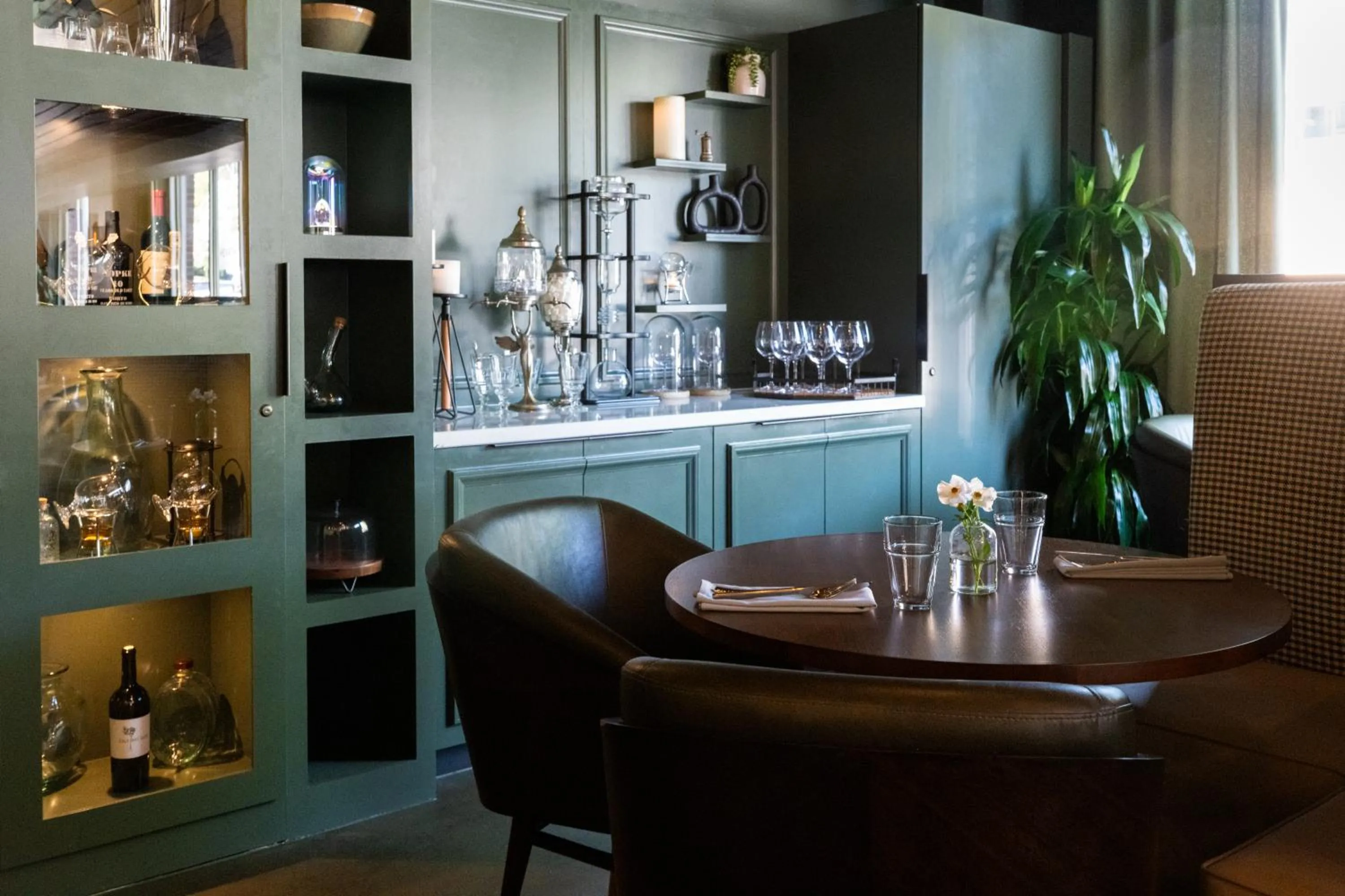 Restaurant/places to eat in The Heathman Hotel Kirkland