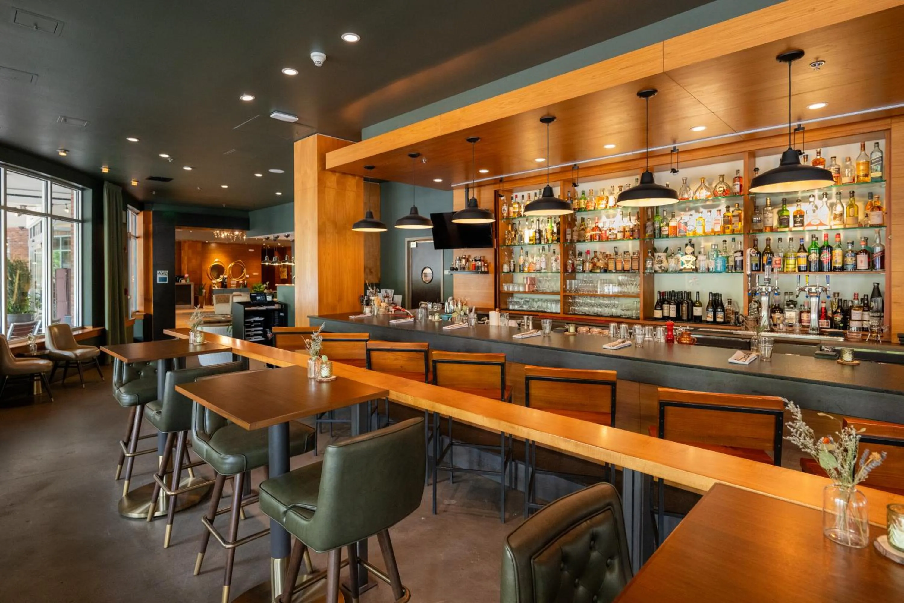 Restaurant/places to eat in The Heathman Hotel Kirkland