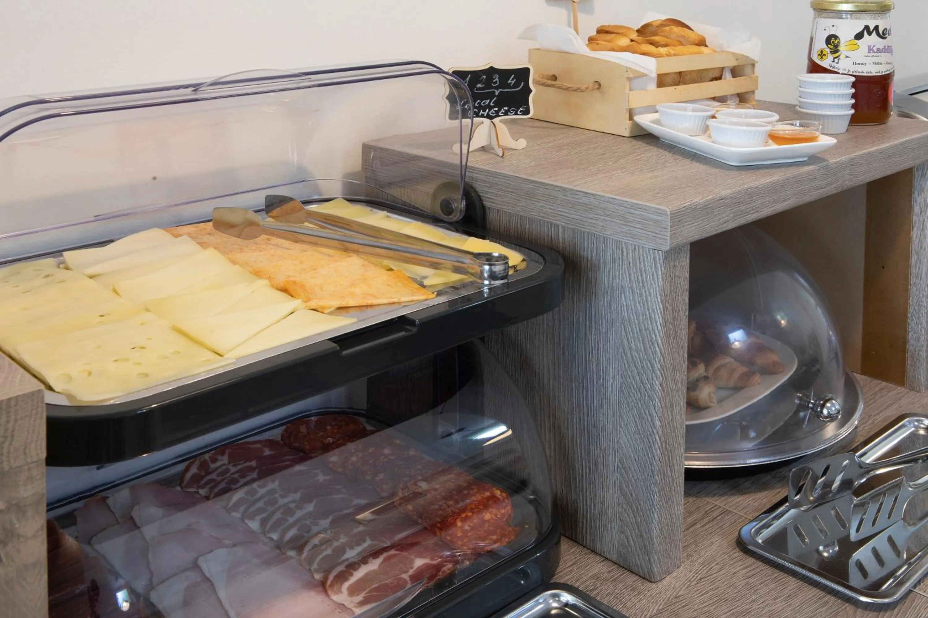 Breakfast in Boutique Hotel Intermezzo - Pag centre