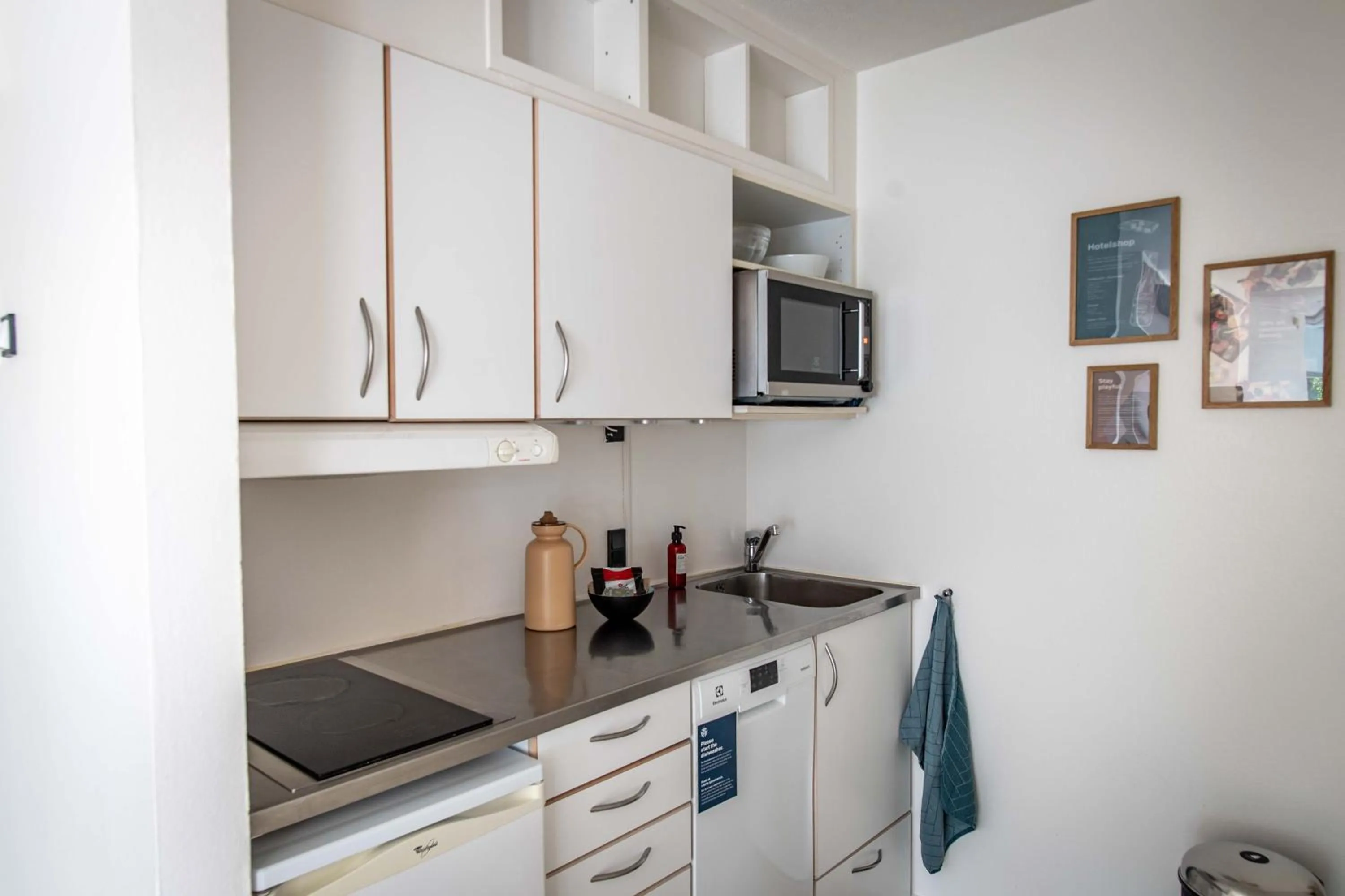 Kitchen or kitchenette in Kolding Hotel Apartments