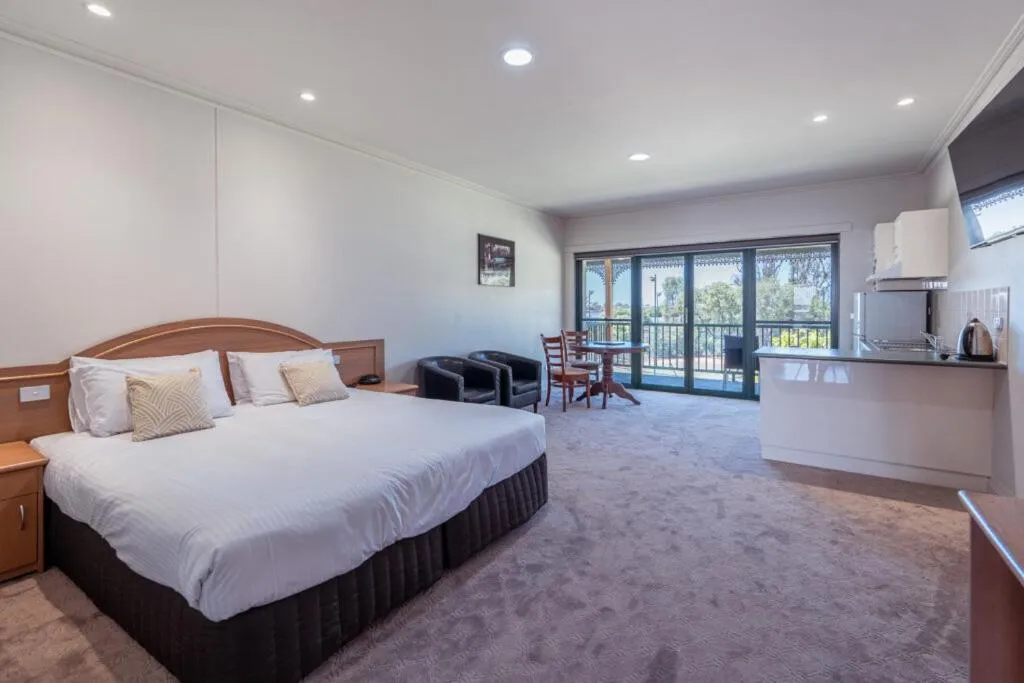 Bed in Yarrawonga Mulwala Golf Club