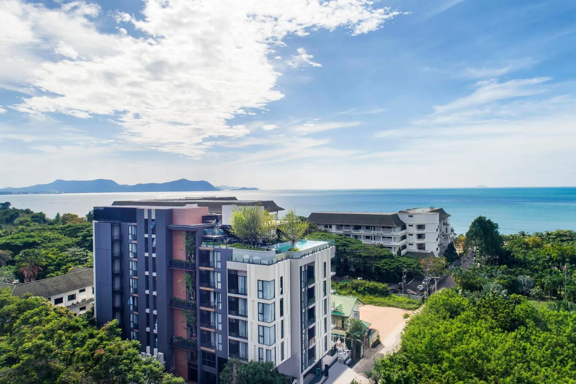 Bird's eye view in Seaphere Pattaya Hotel by Elite Suites