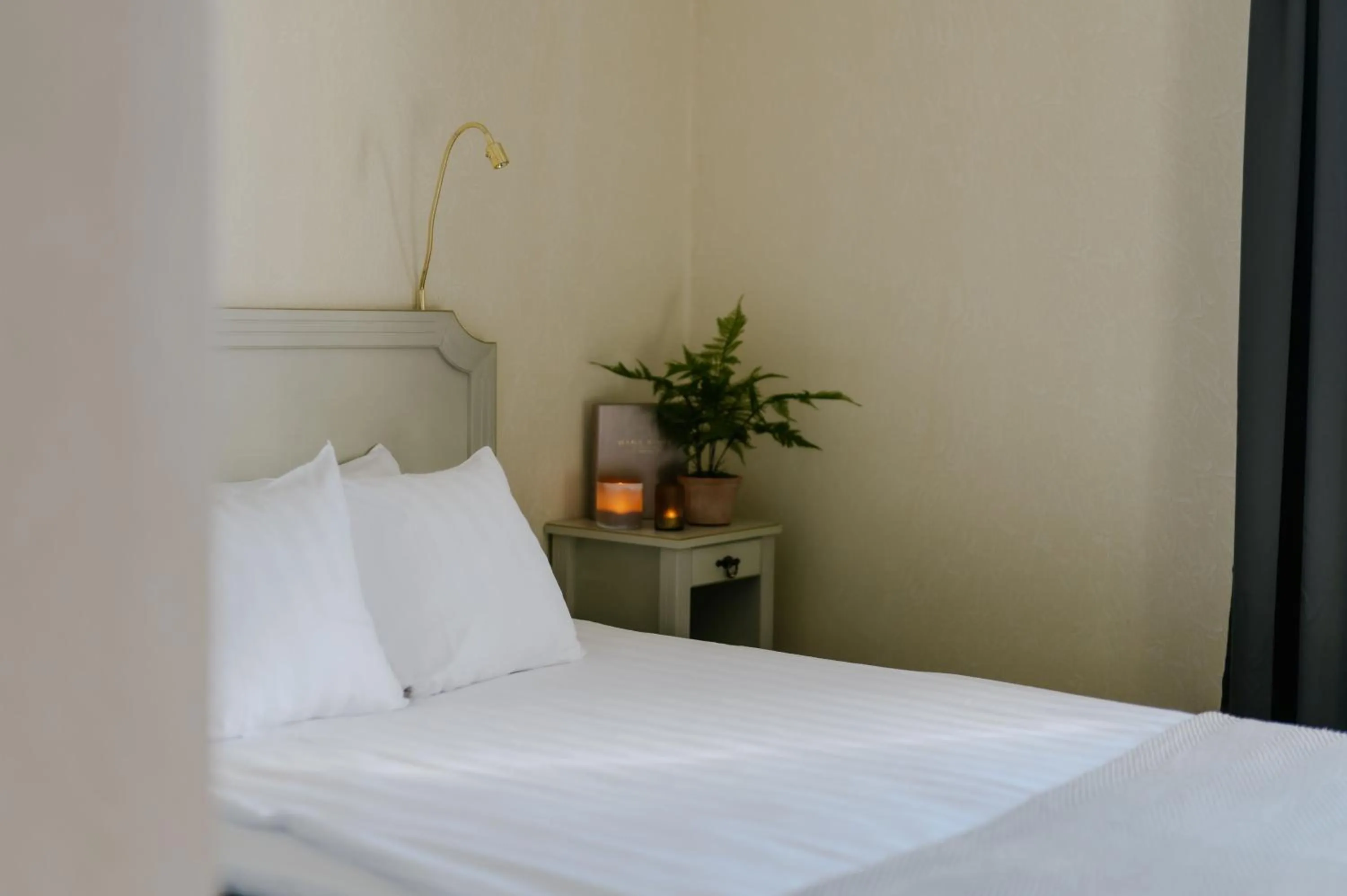 Bedroom, Bed in Haga Slott