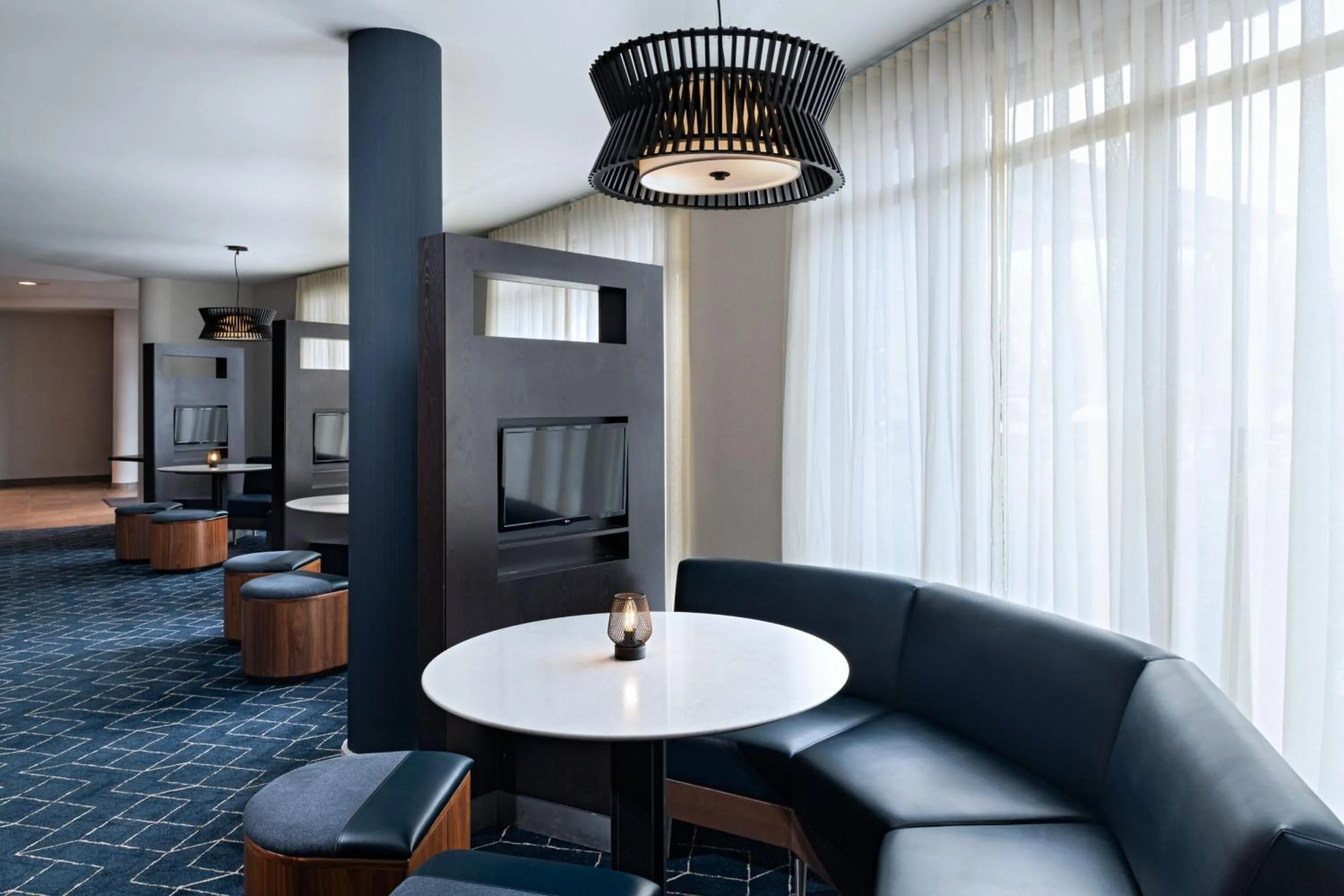 Restaurant/places to eat in Courtyard by Marriott Boise West/Meridian