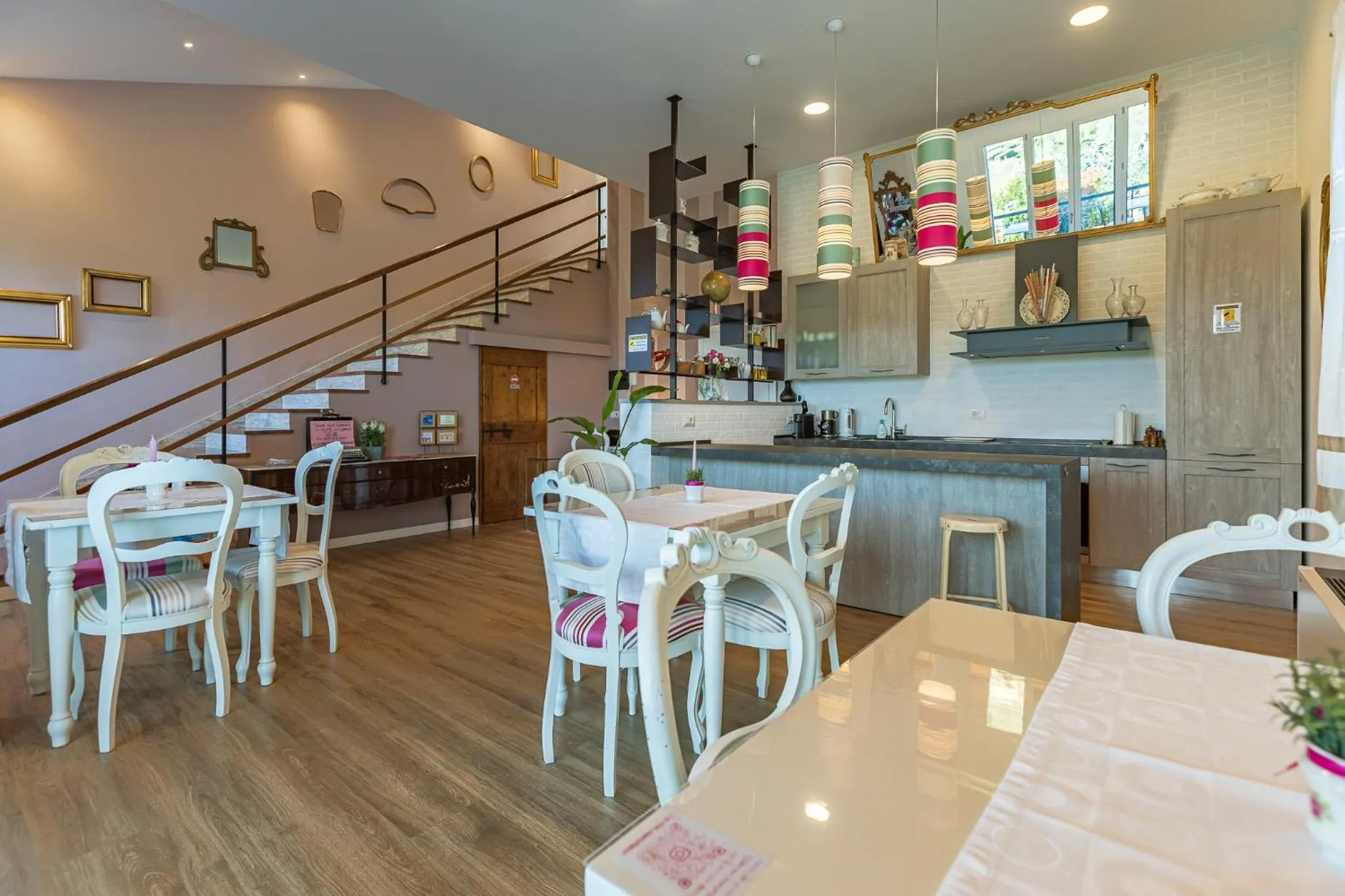 Communal lounge/ TV room in B&B La Cornice