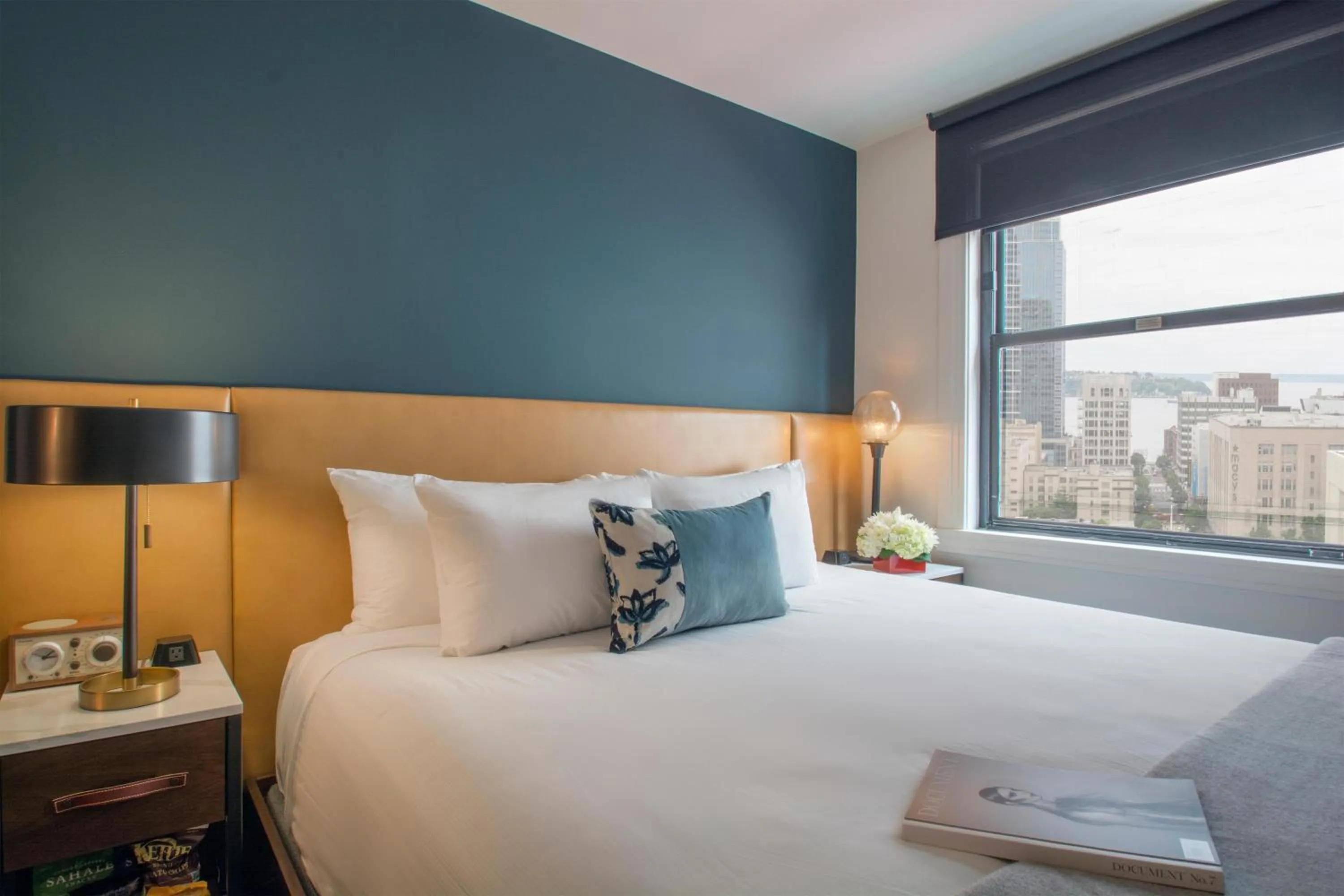 Bed in Hotel Theodore Seattle Downtown, Tapestry by Hilton