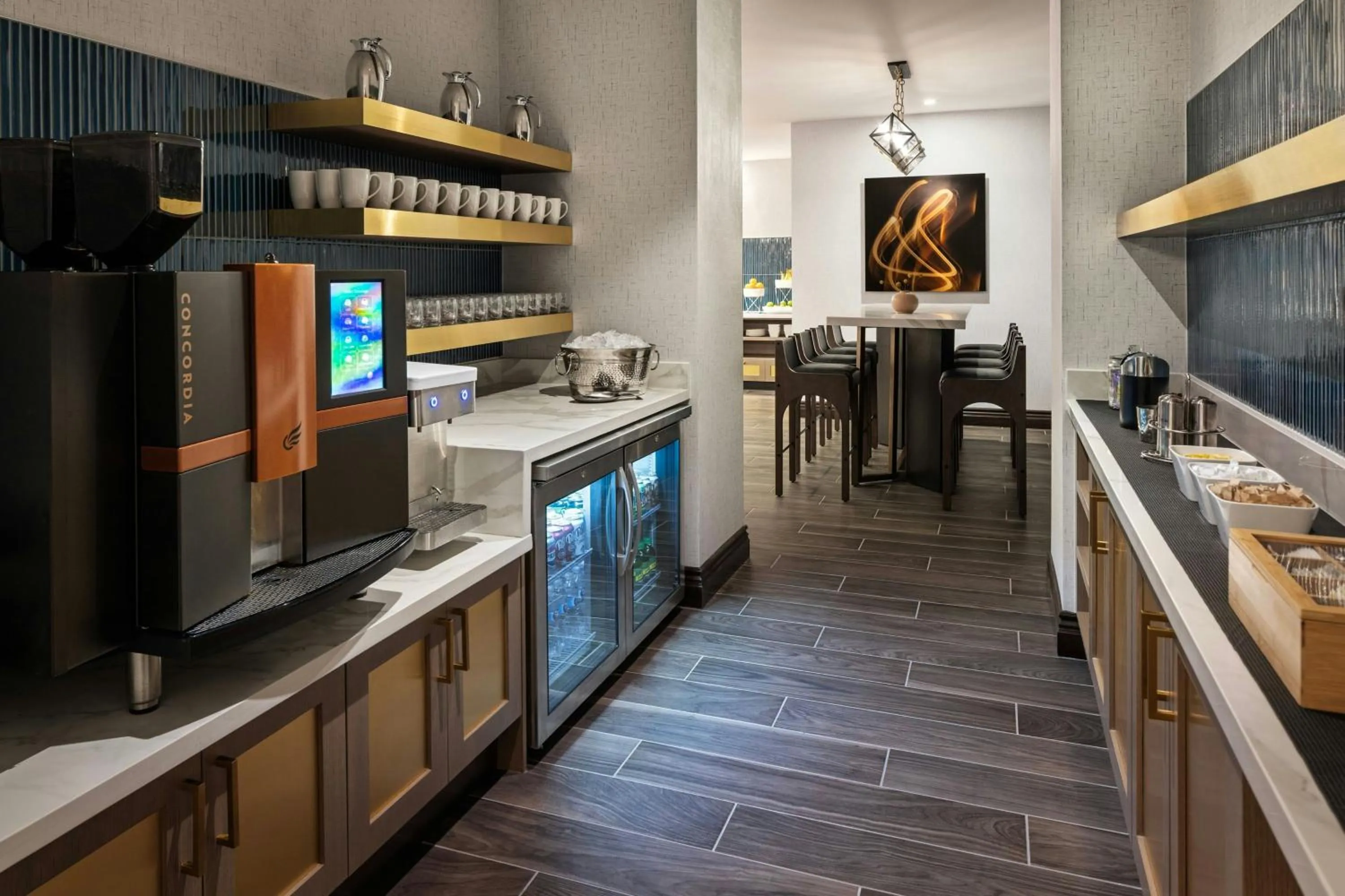 Lounge or bar in Marriott Bloomington Normal Hotel and Conference Center