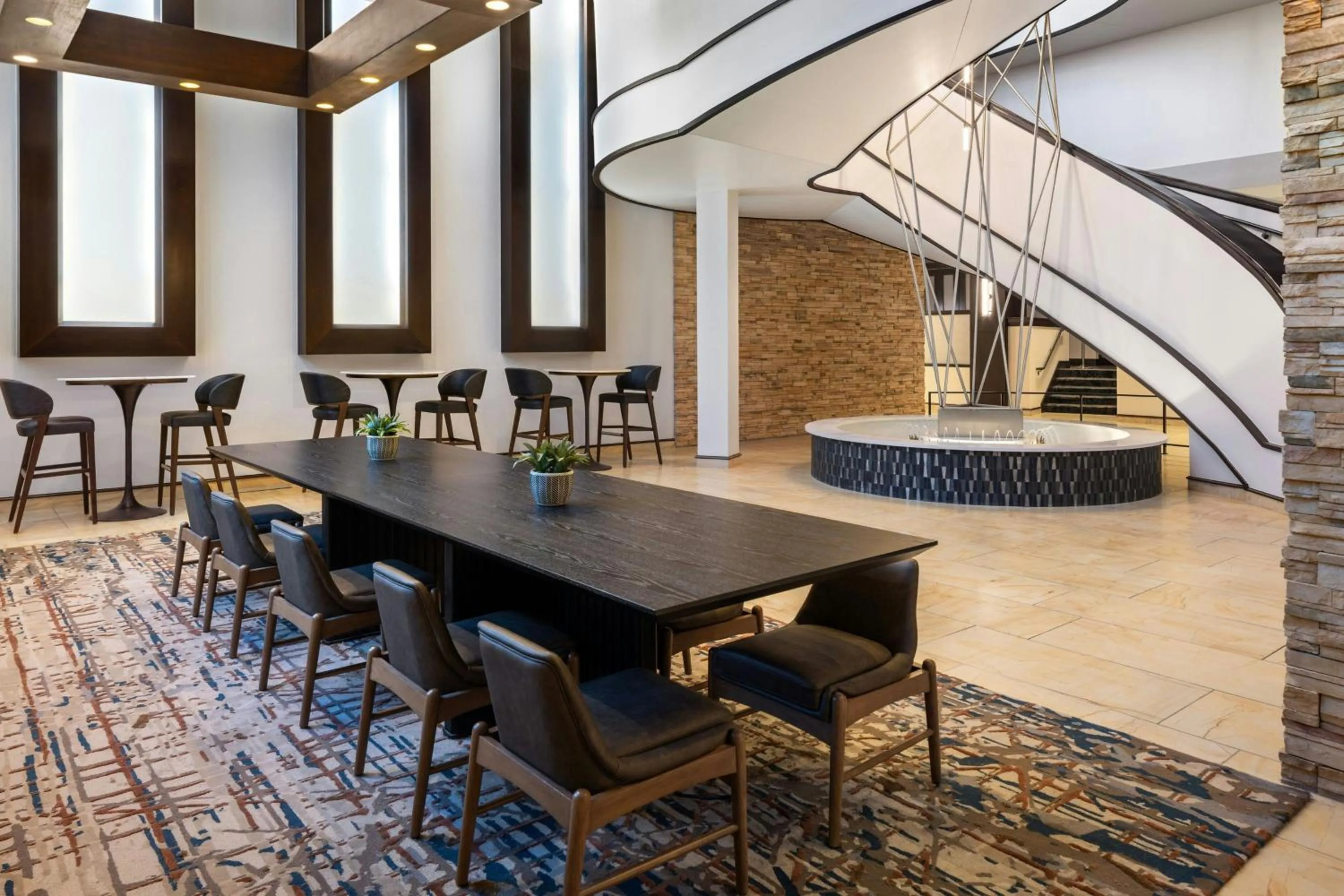 Lobby or reception in Marriott Bloomington Normal Hotel and Conference Center