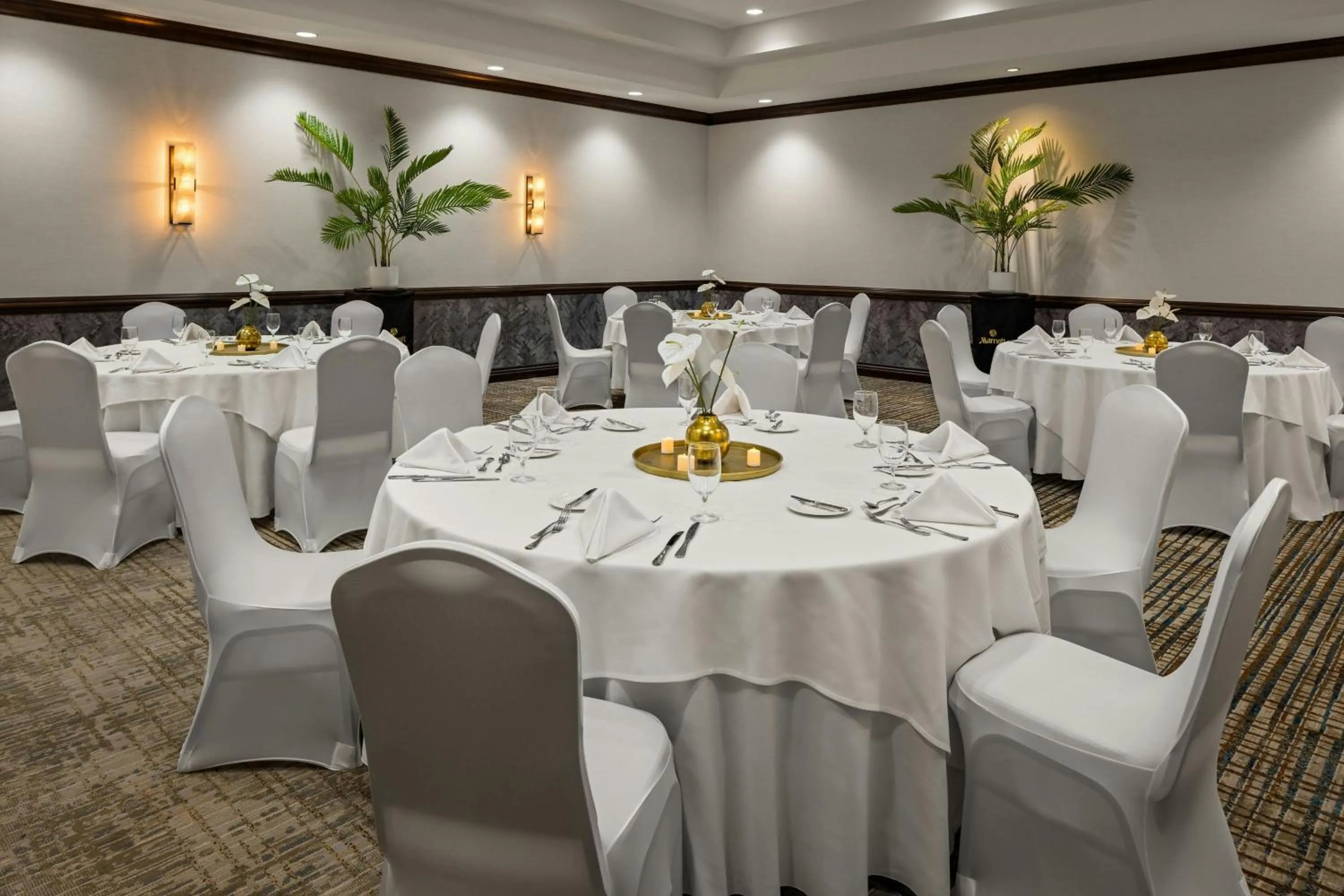 Meeting/conference room in Marriott Bloomington Normal Hotel and Conference Center