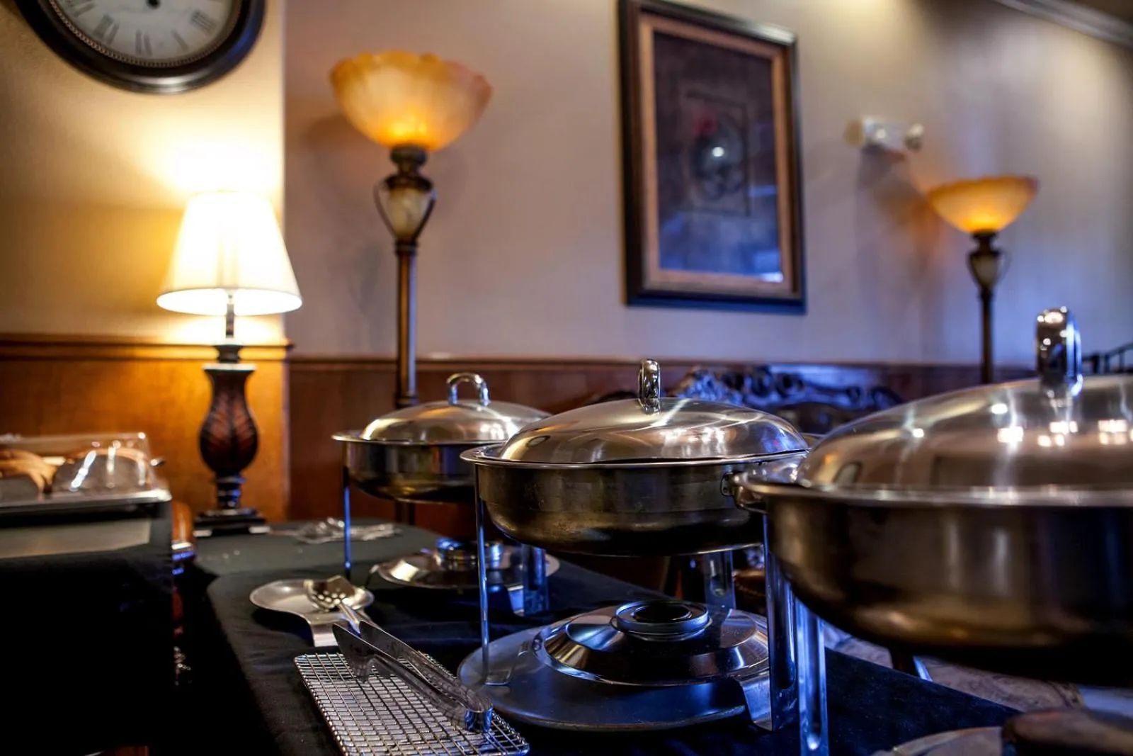 American breakfast in O'Brien Riverwalk Boutique Hotel