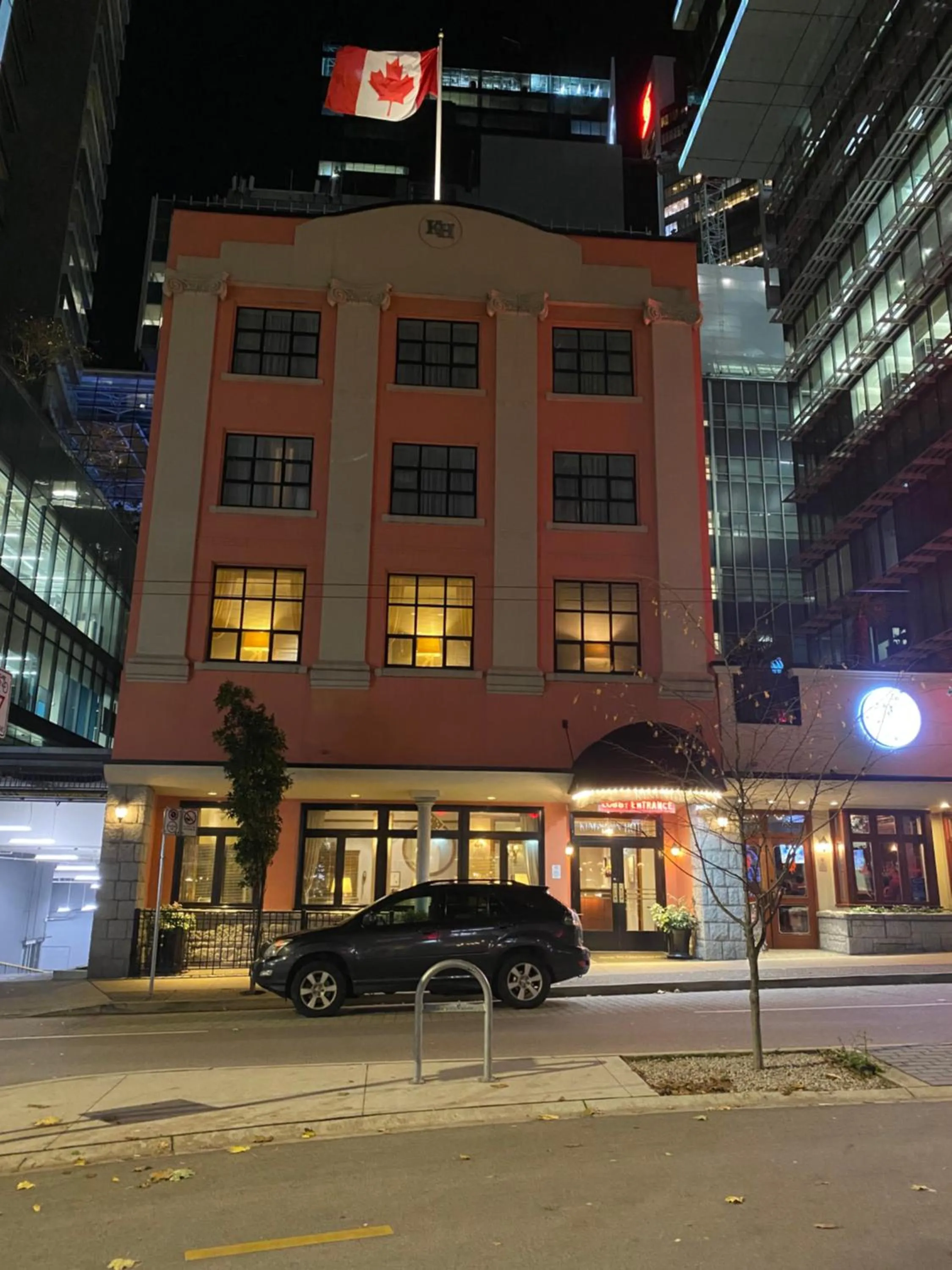 Property building in Kingston Hotel