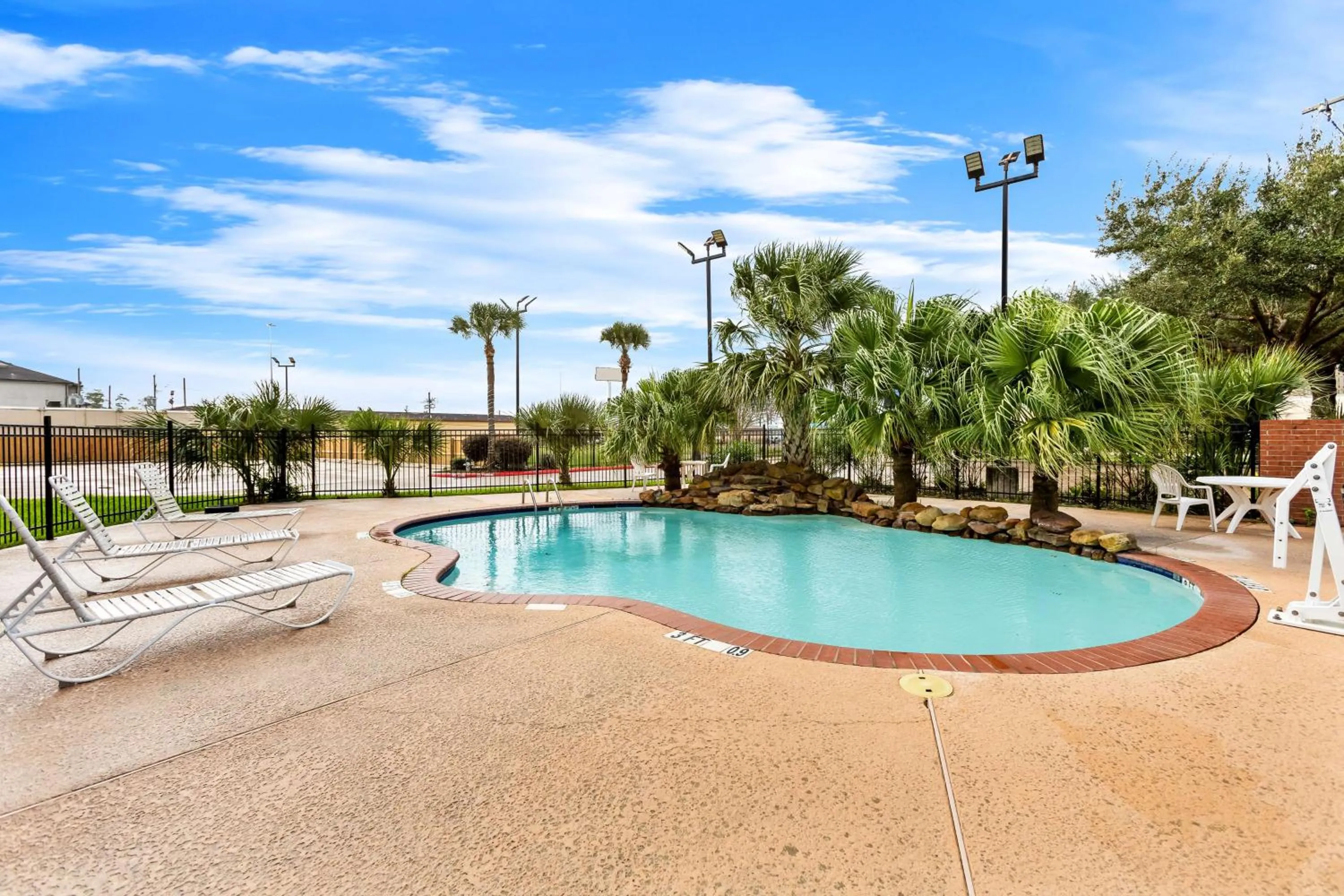Pool view in Econo Lodge Inn & Suites Beaumont