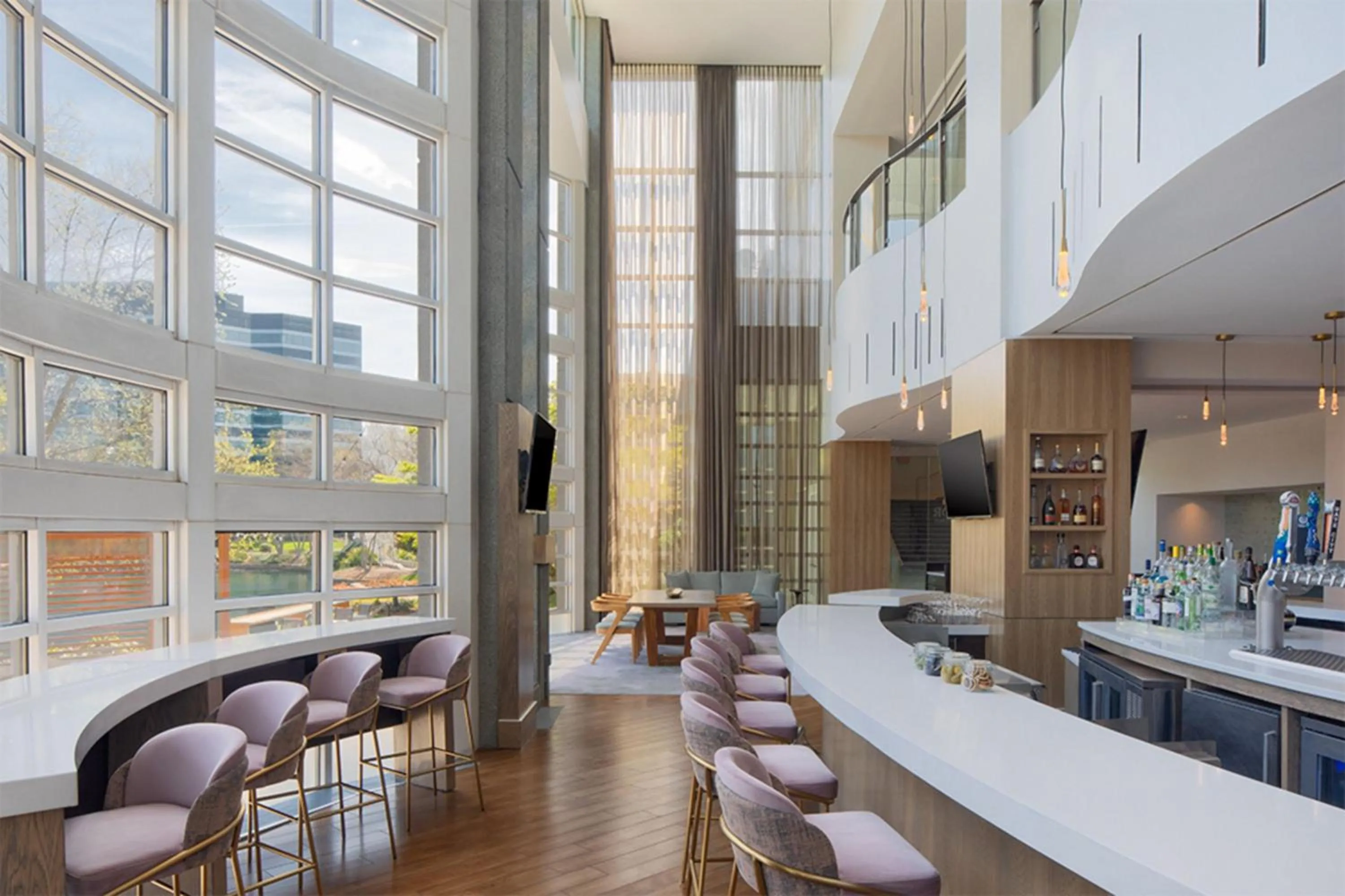 Lounge or bar in The Westin Atlanta Perimeter North