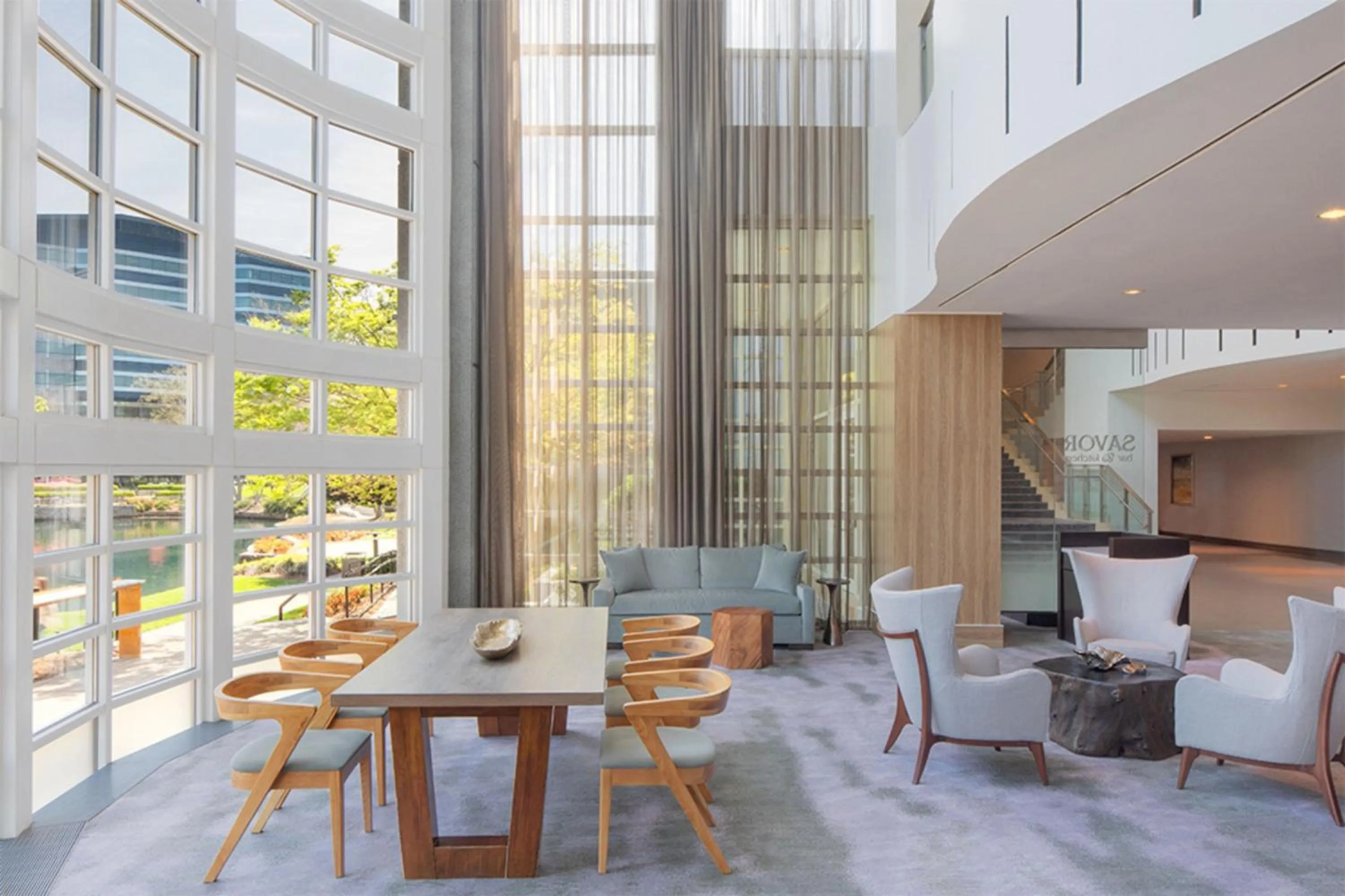 Lounge or bar in The Westin Atlanta Perimeter North