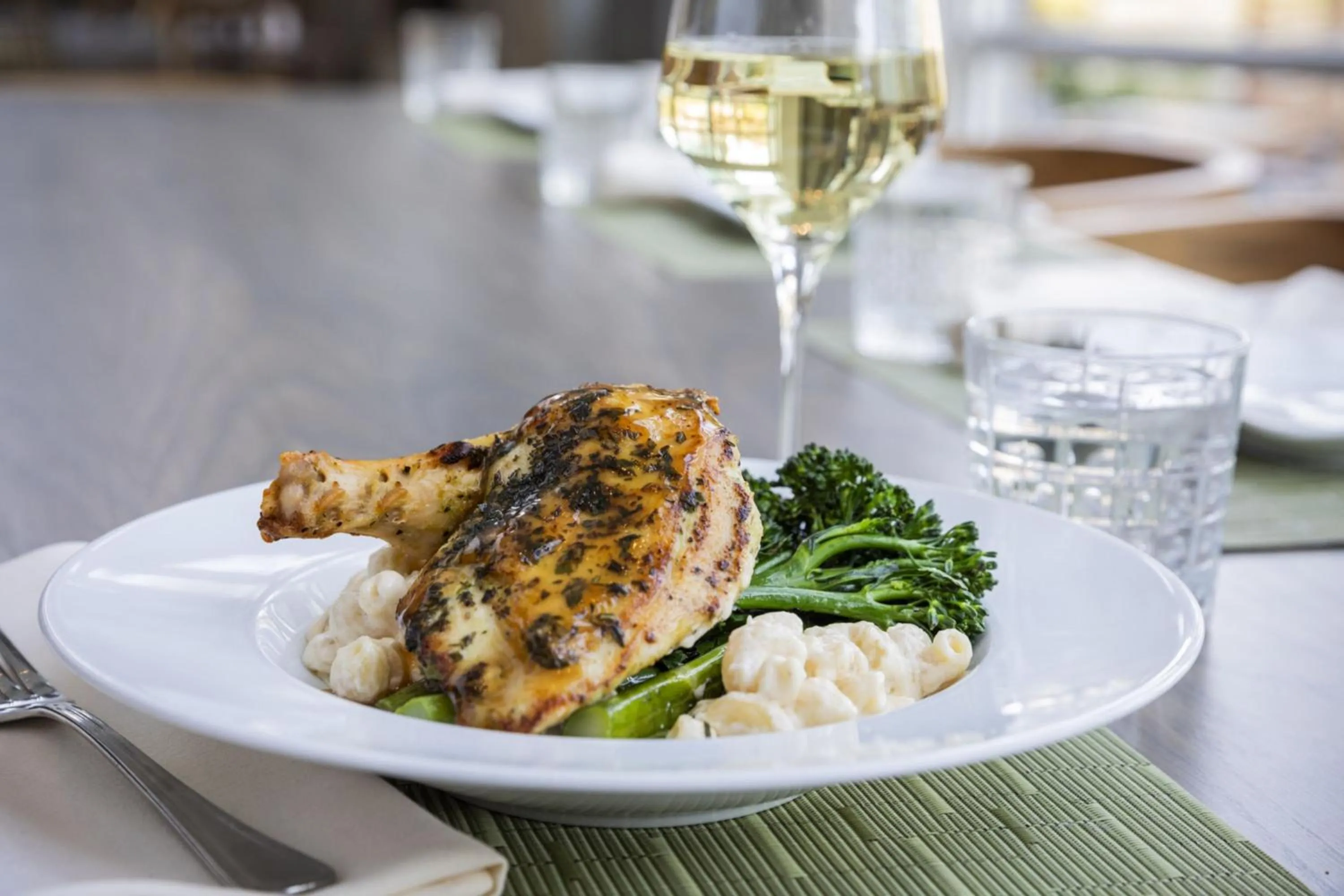 Lounge or bar in The Westin Atlanta Perimeter North