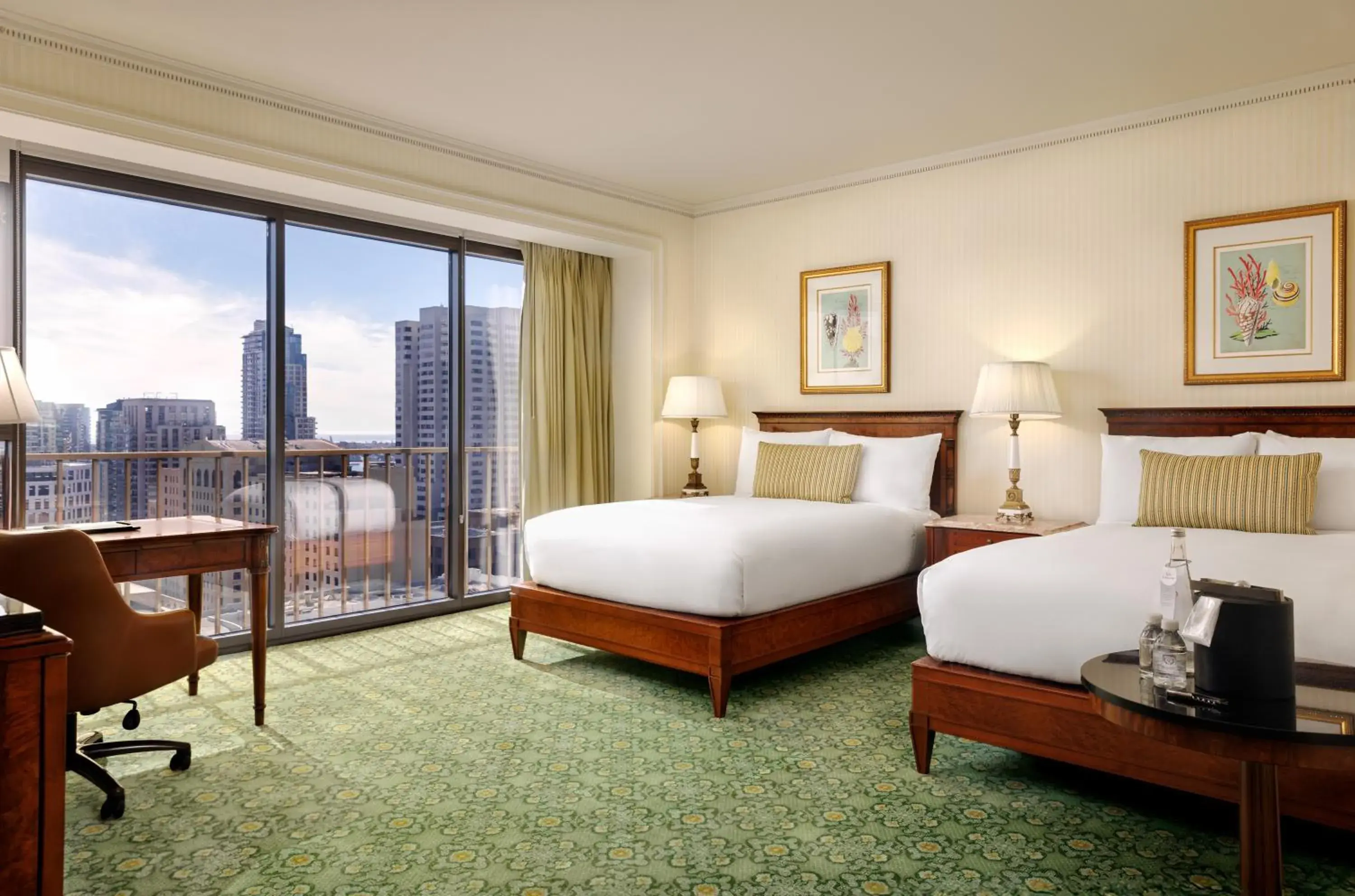 Premier View 2 Double Room in The Westgate Hotel Premier View 2 Double Room in The Westgate Hotel