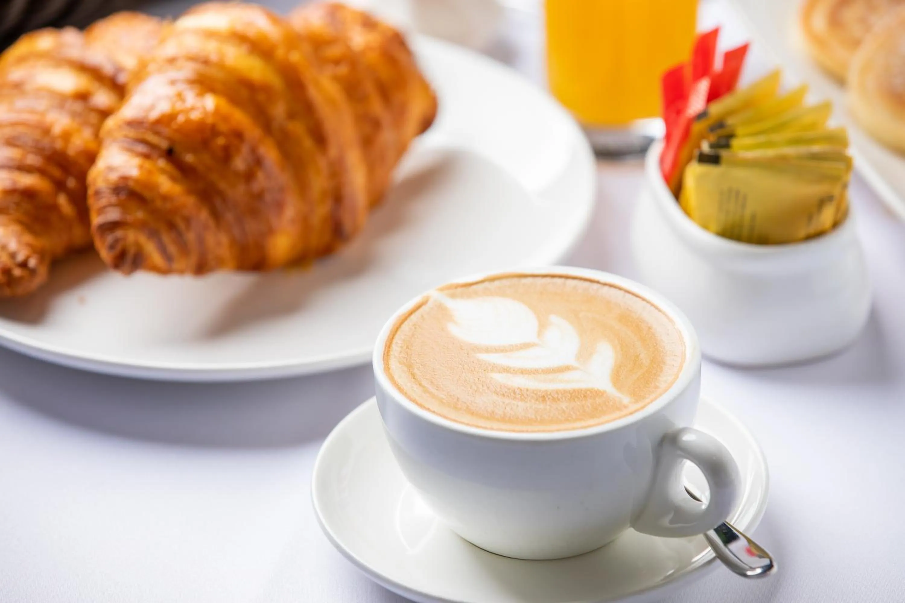 Coffee/tea facilities in Golden Tulip Canaan Kampala