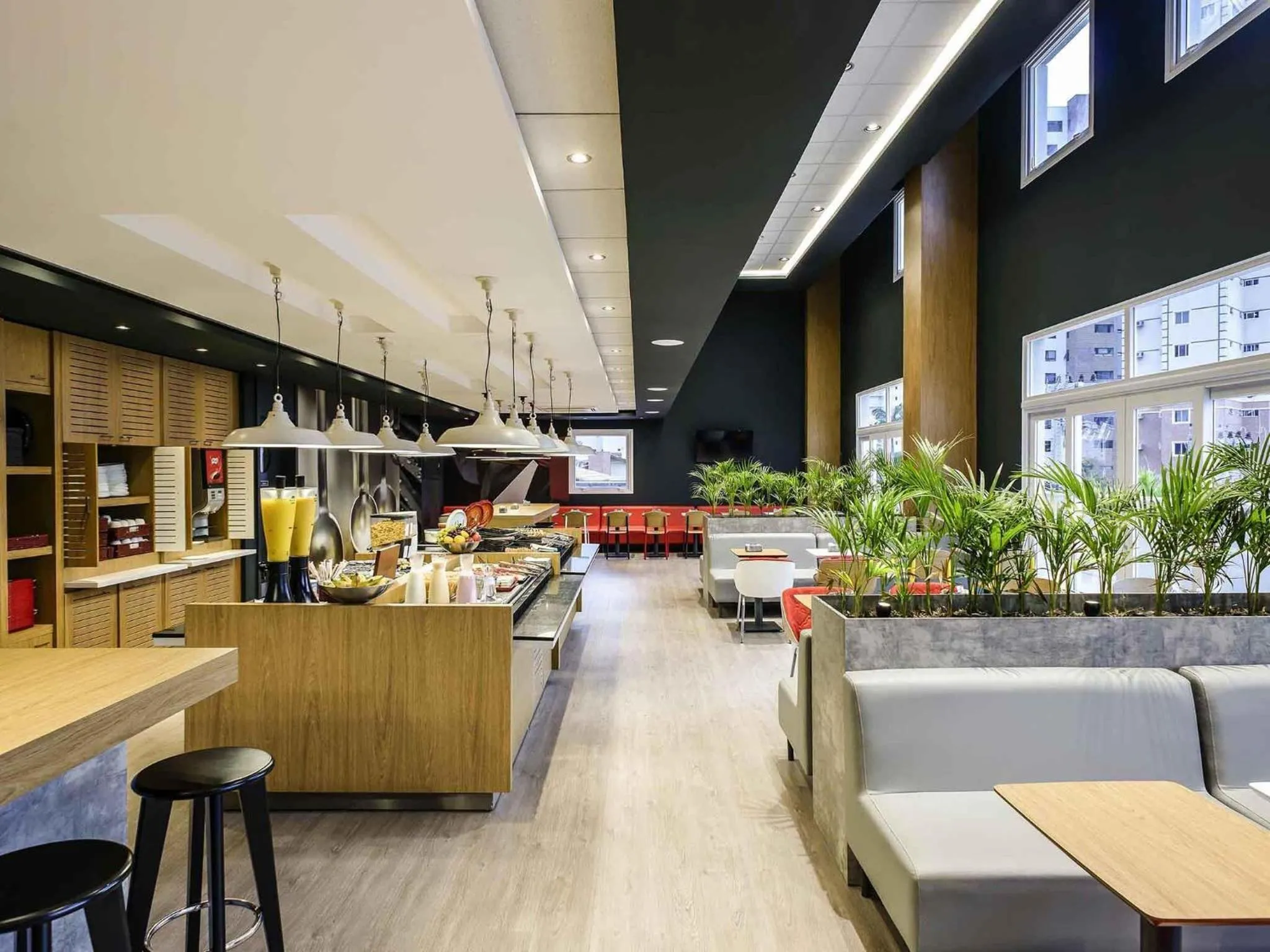 Restaurant/places to eat in ibis Fortaleza Centro de Eventos