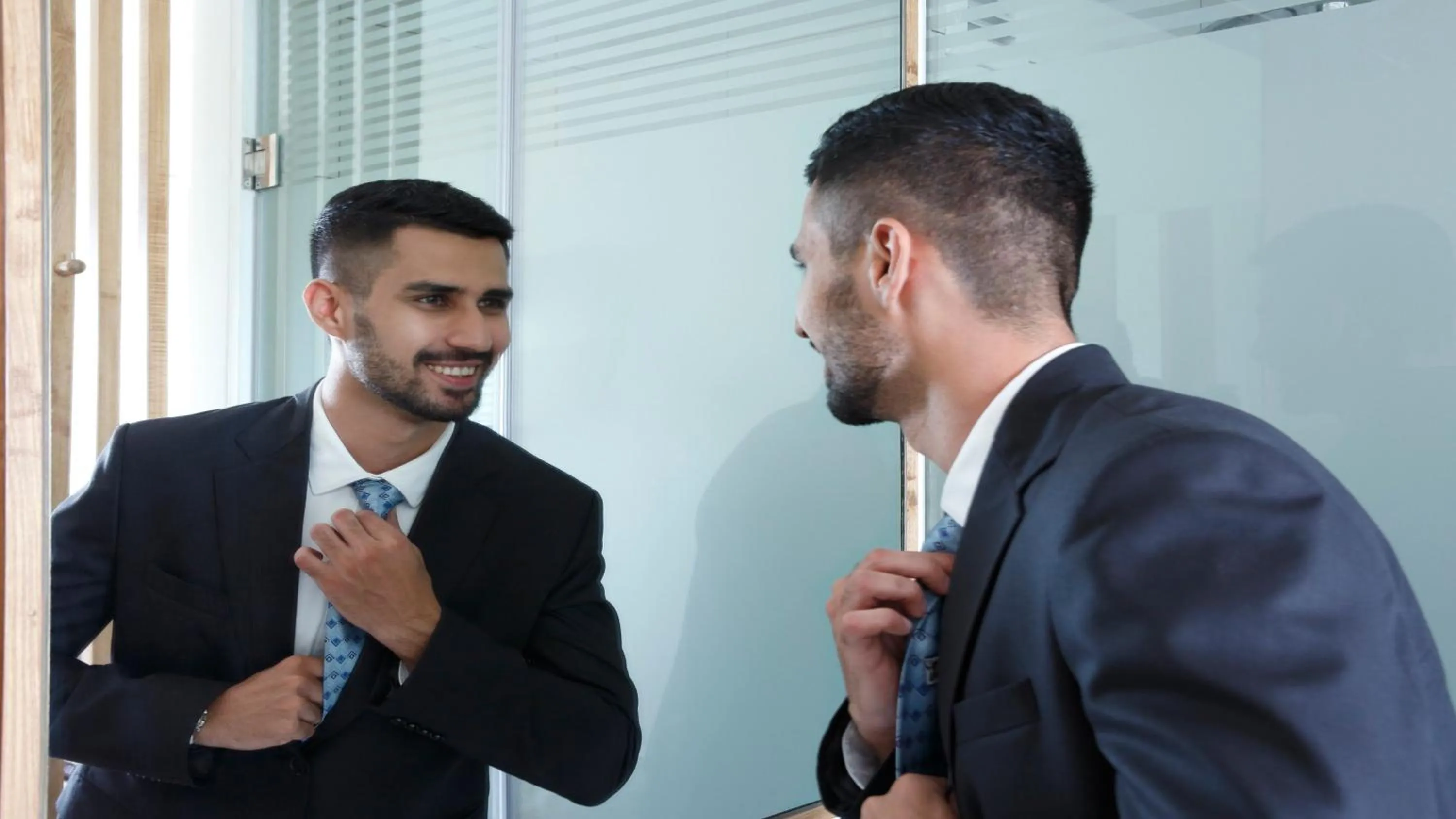 Photo of the whole room in Holiday Inn Express Hyderabad Banjara Hills by IHG