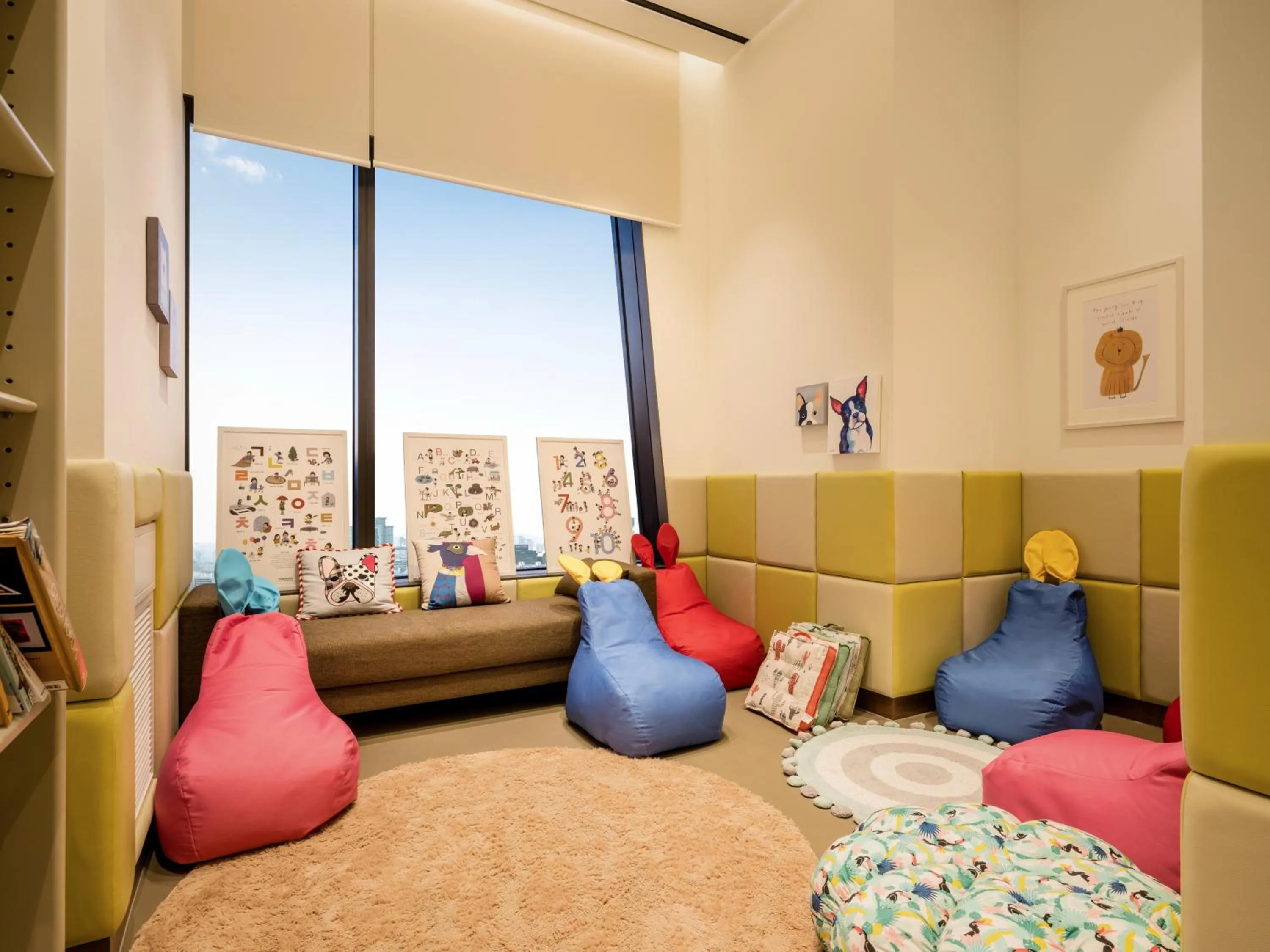 Kids's club in Grand Mercure Ambassador Hotel and Residences Seoul Yongsan