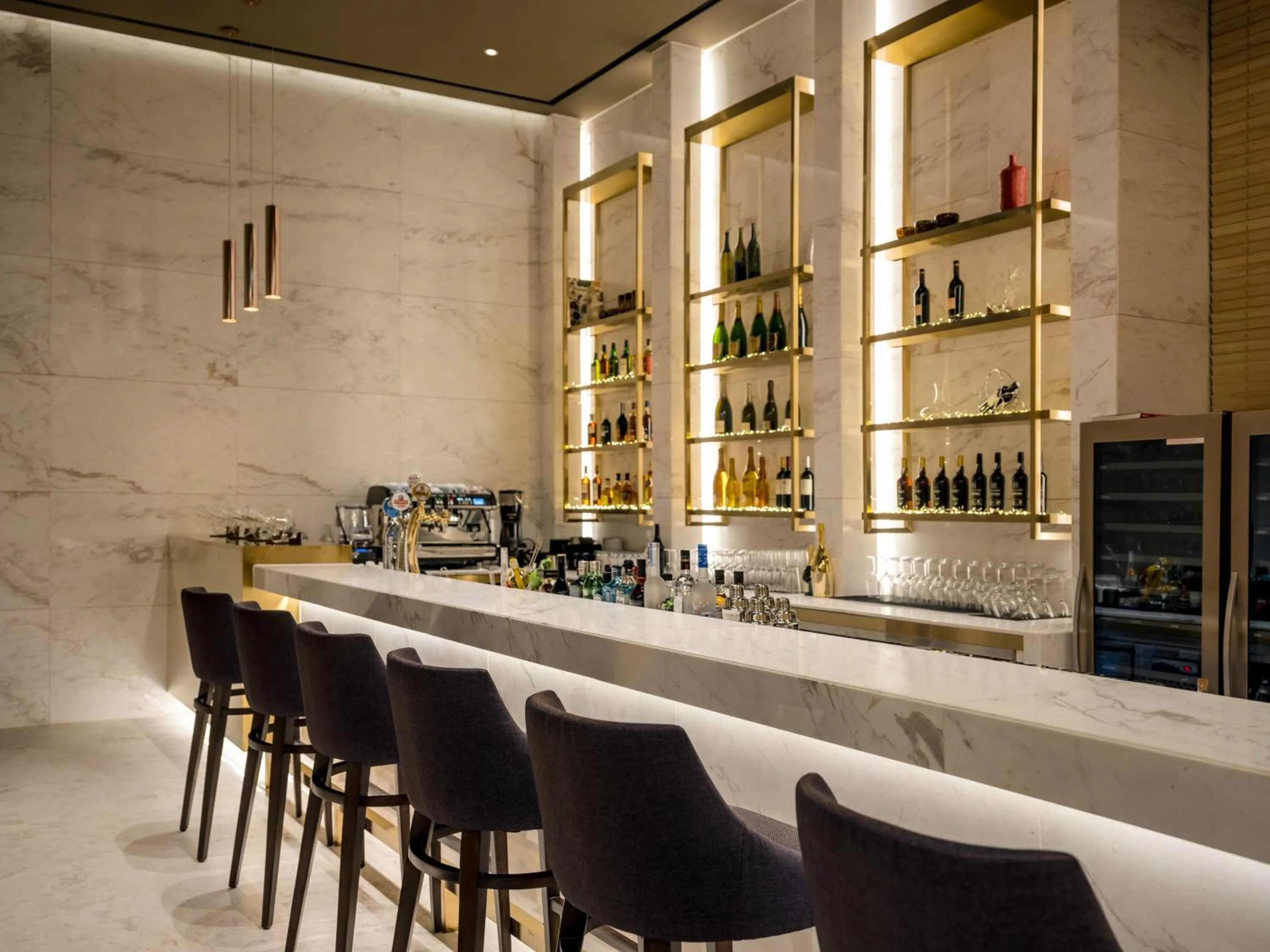 Lounge or bar in Grand Mercure Ambassador Hotel and Residences Seoul Yongsan