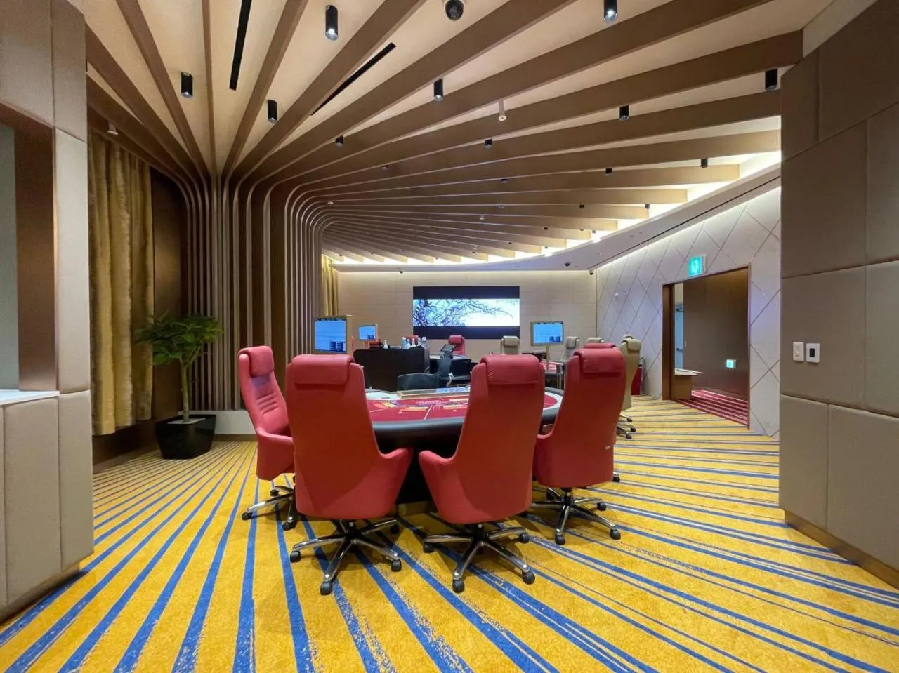 Casino in ibis Styles Ambassador Seoul Yongsan