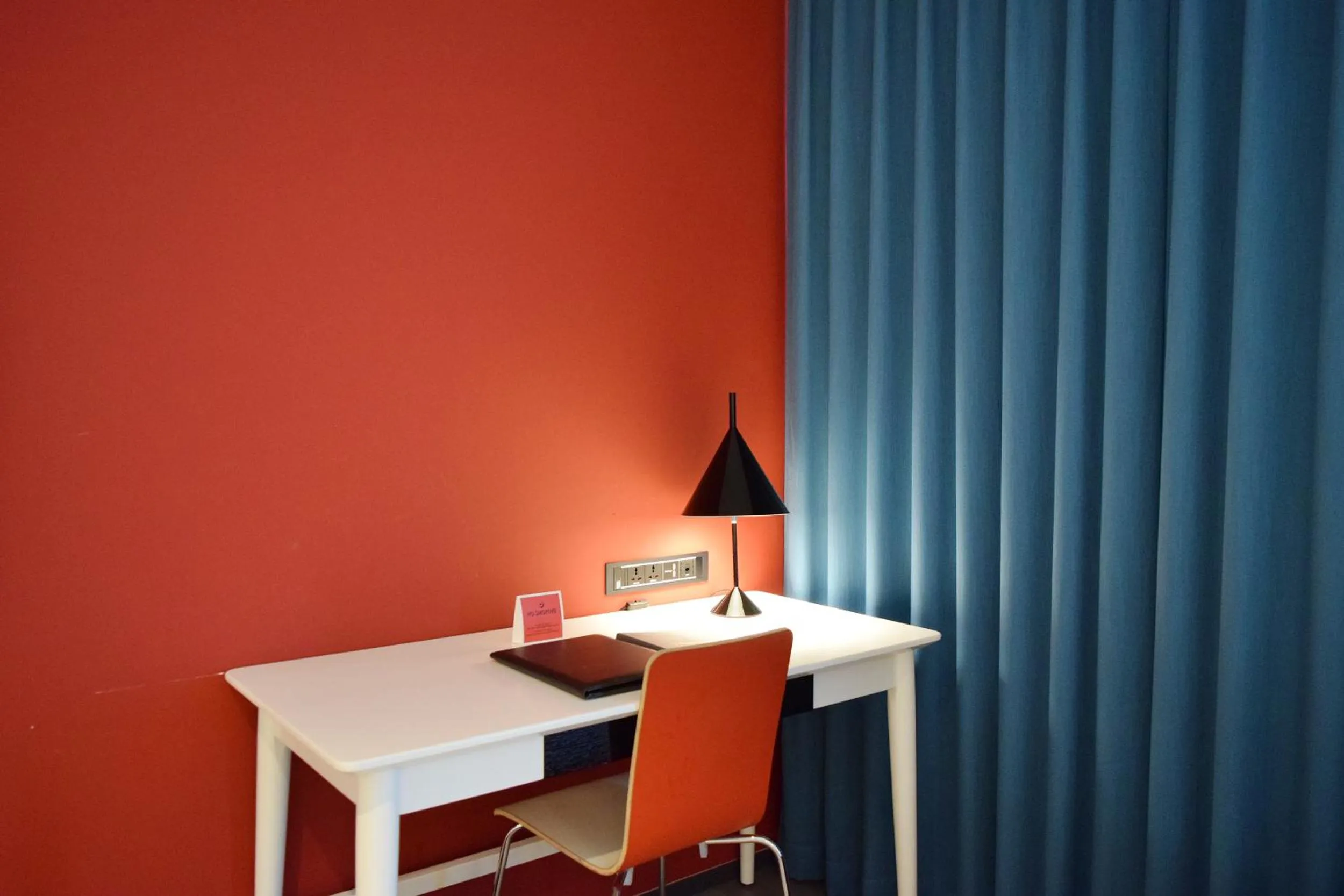 furniture in ibis Styles Ambassador Seoul Yongsan