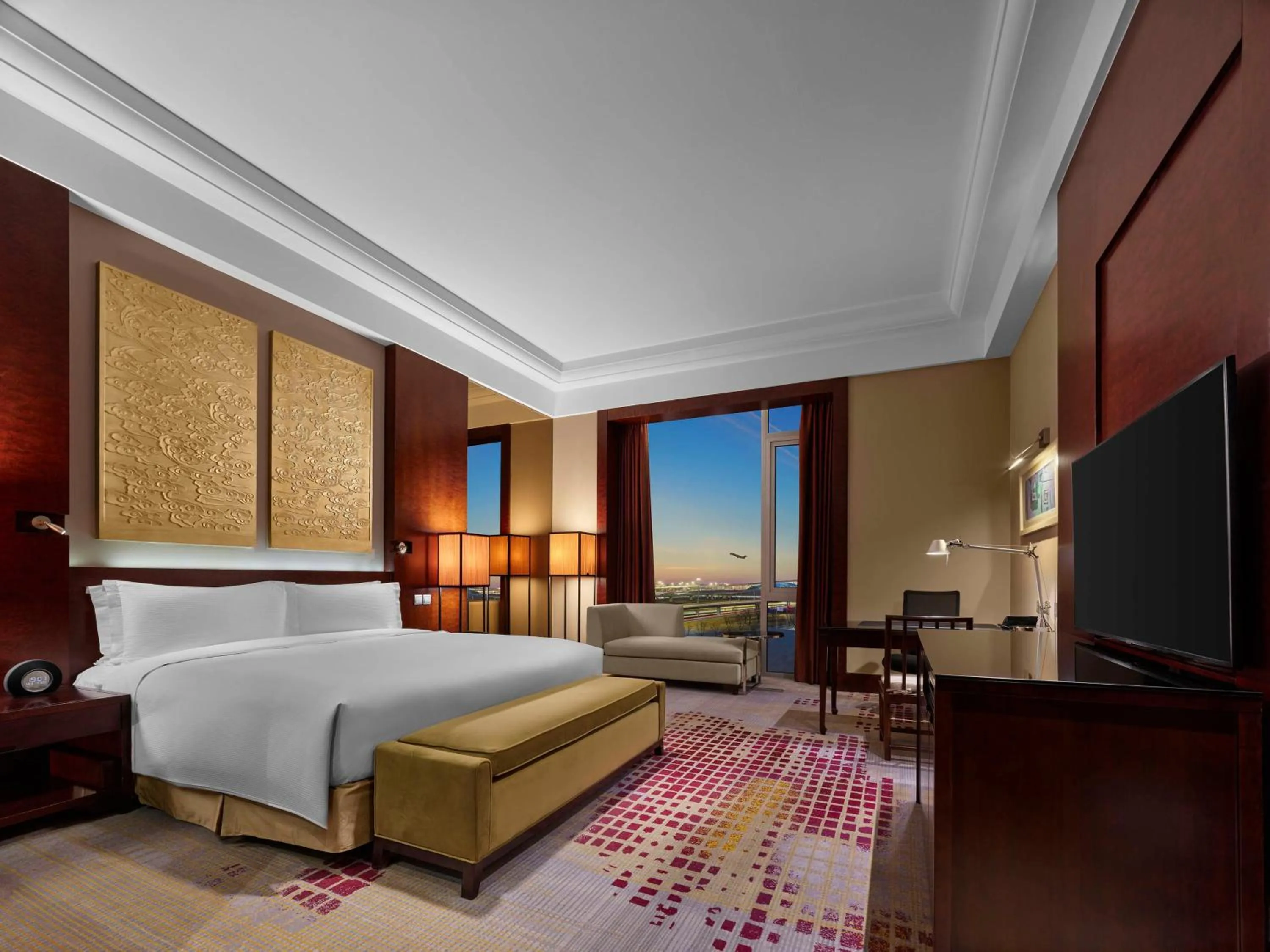 Photo of the whole room, Bed in Hilton Beijing Capital Airport