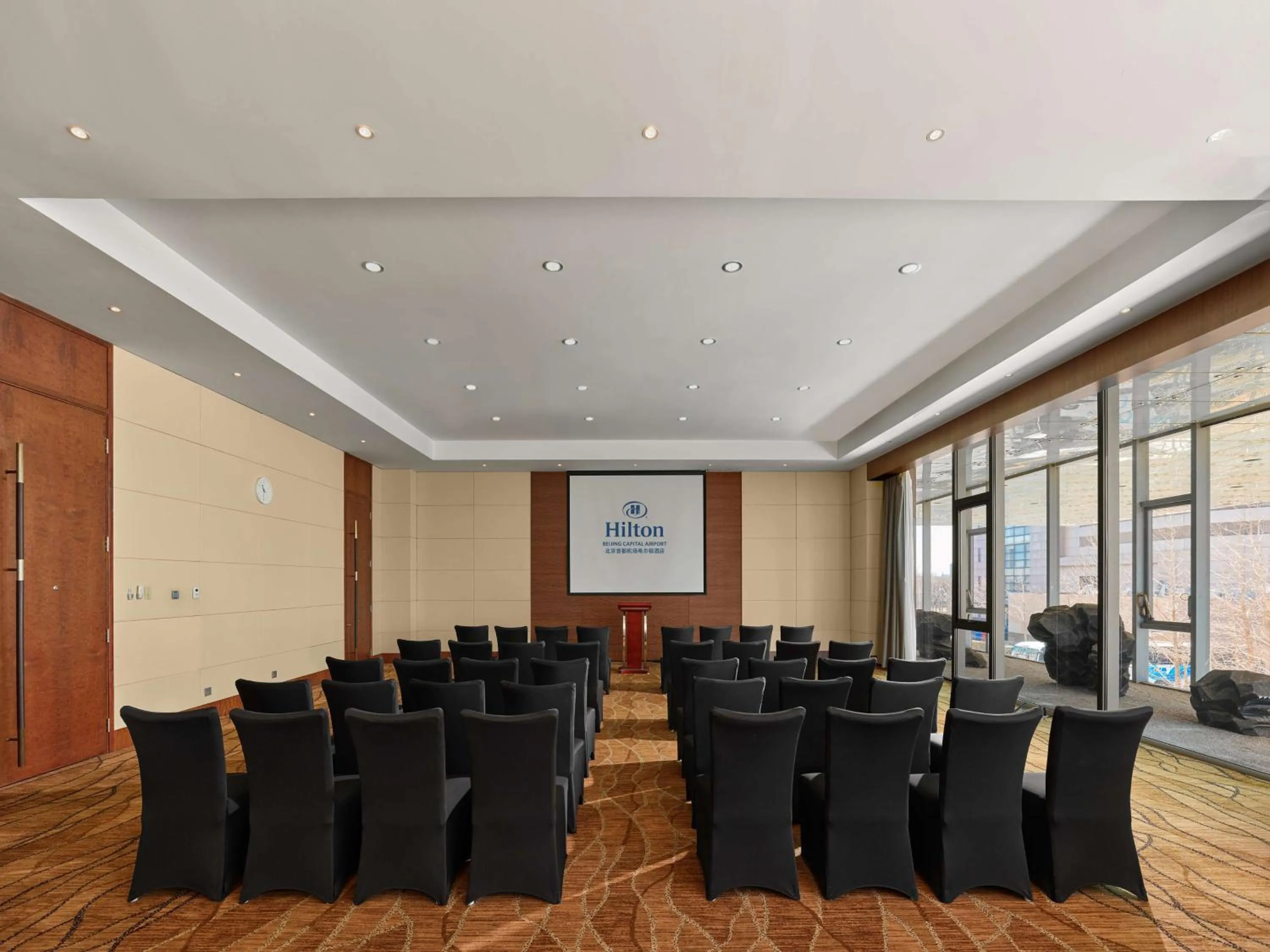 Meeting/conference room in Hilton Beijing Capital Airport