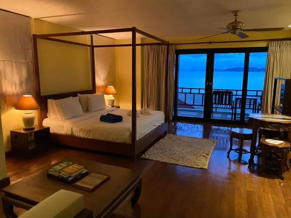 Bedroom, Bed in Cinnamon Beach Villas