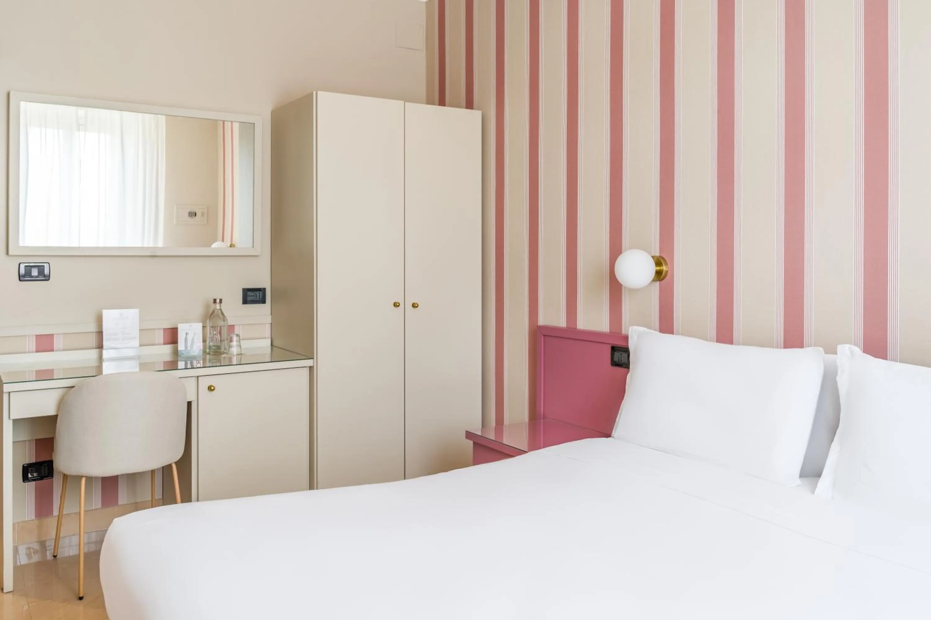 Bedroom, Bed in Hotel Parker - Gruppo BLAM HOTELS