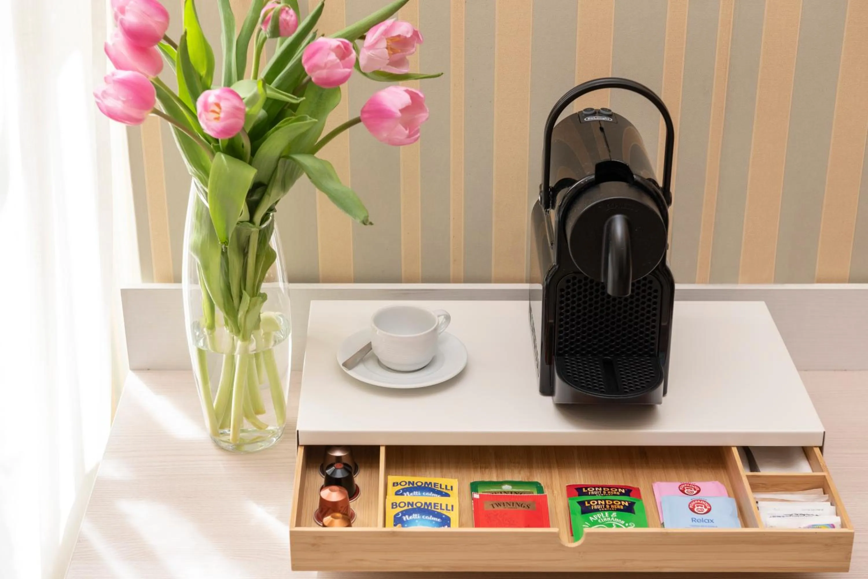 Coffee/tea facilities in Hotel Parker - Gruppo BLAM HOTELS