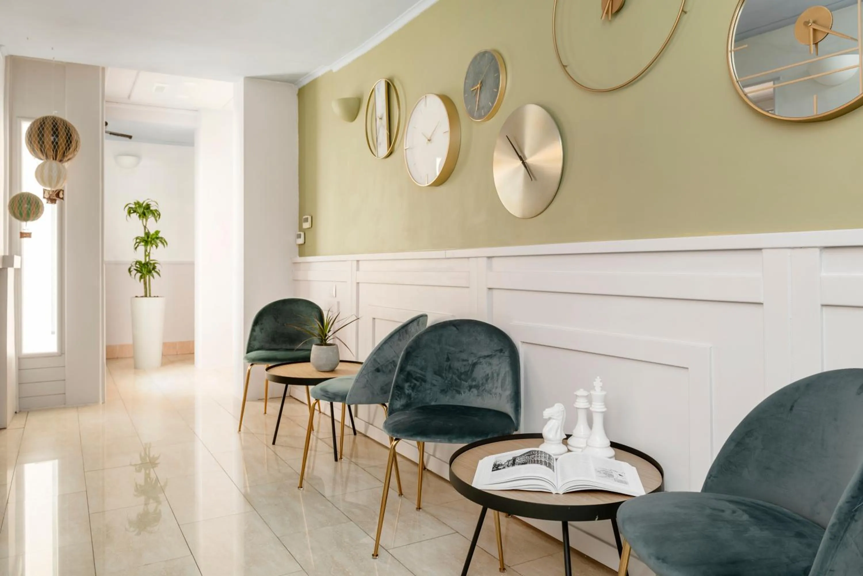 Communal lounge/ TV room in Hotel Parker - Gruppo BLAM HOTELS