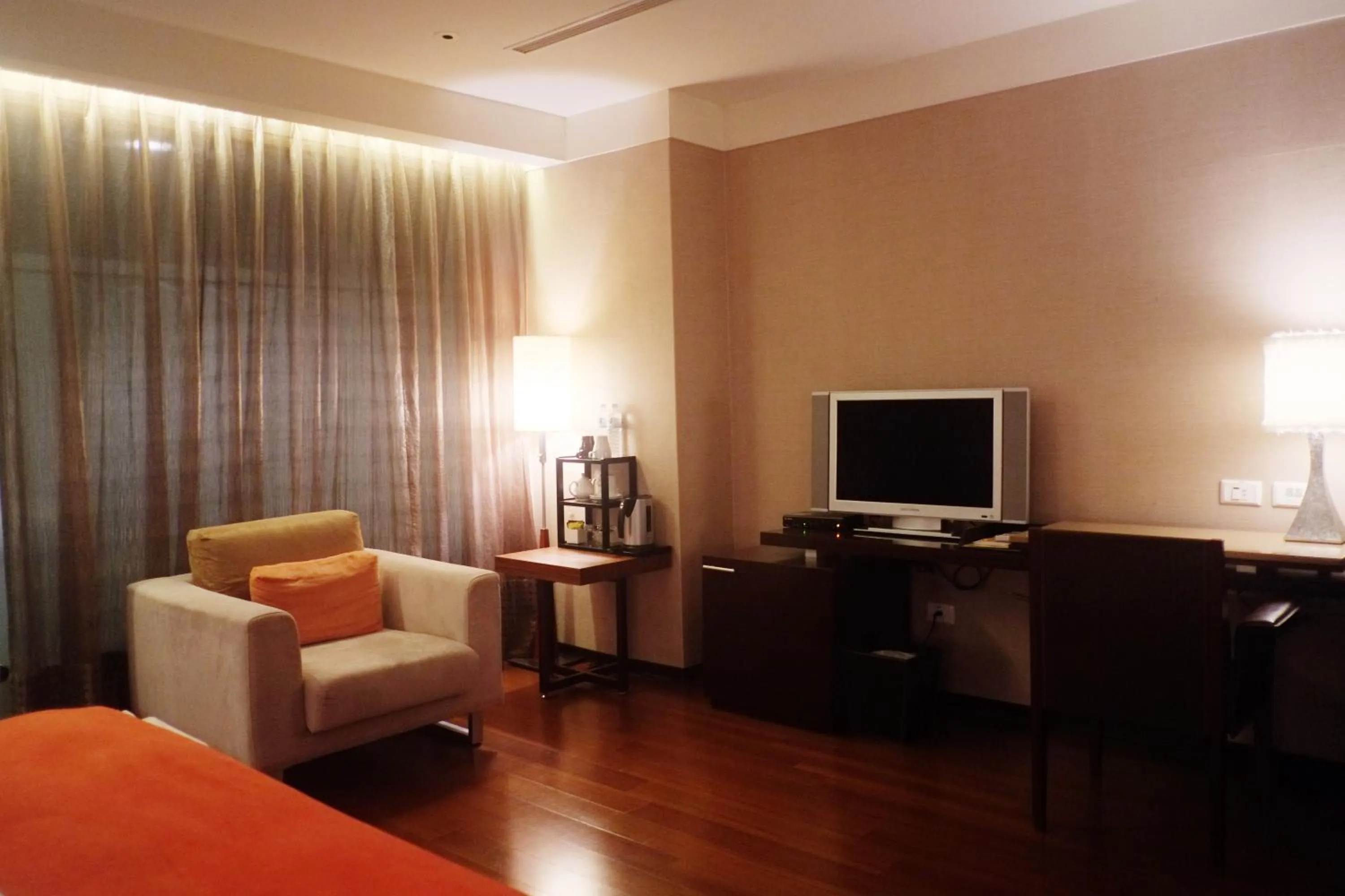 Seating area in Aqua Bella Hotel