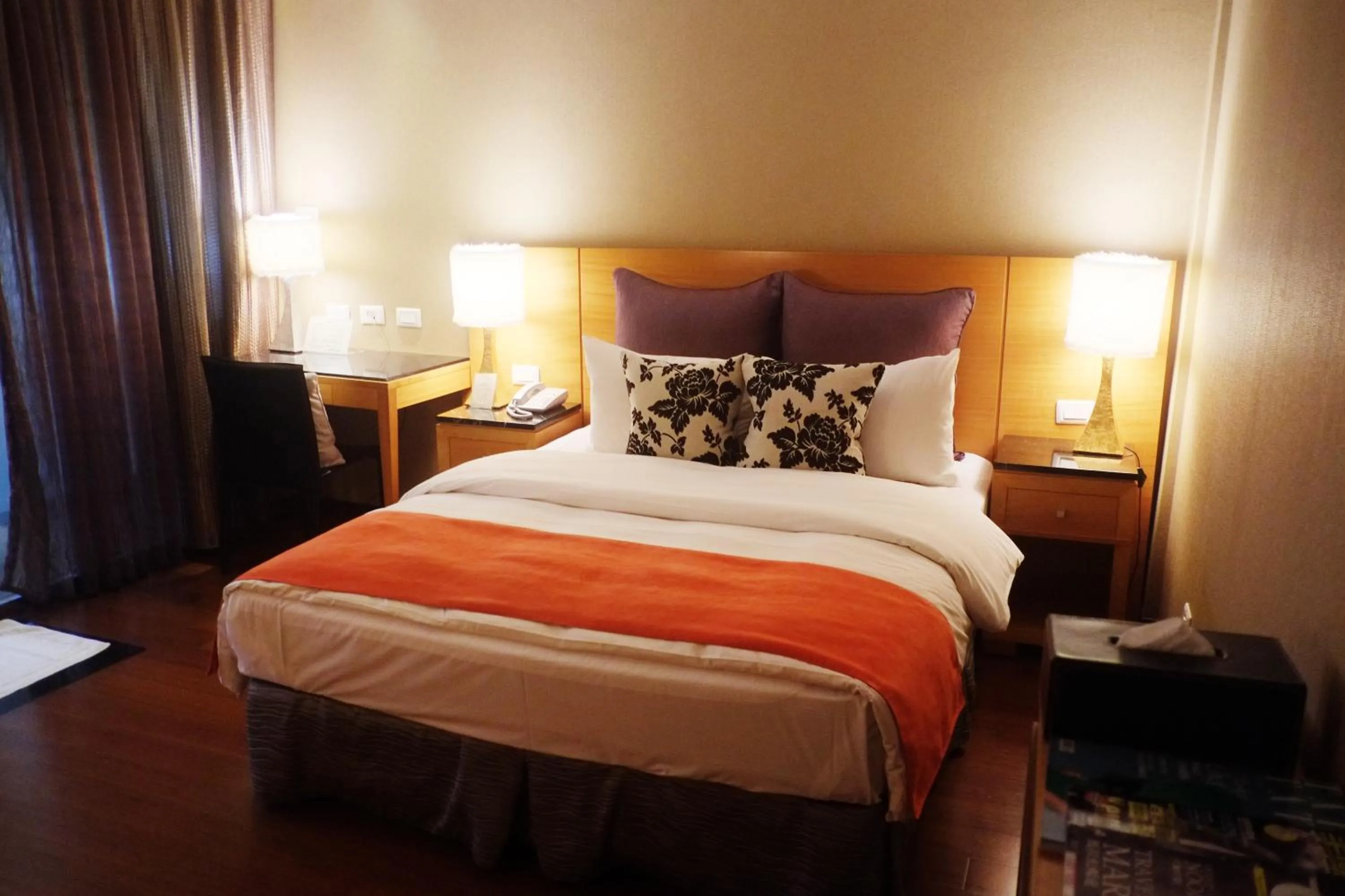 Bed in Aqua Bella Hotel