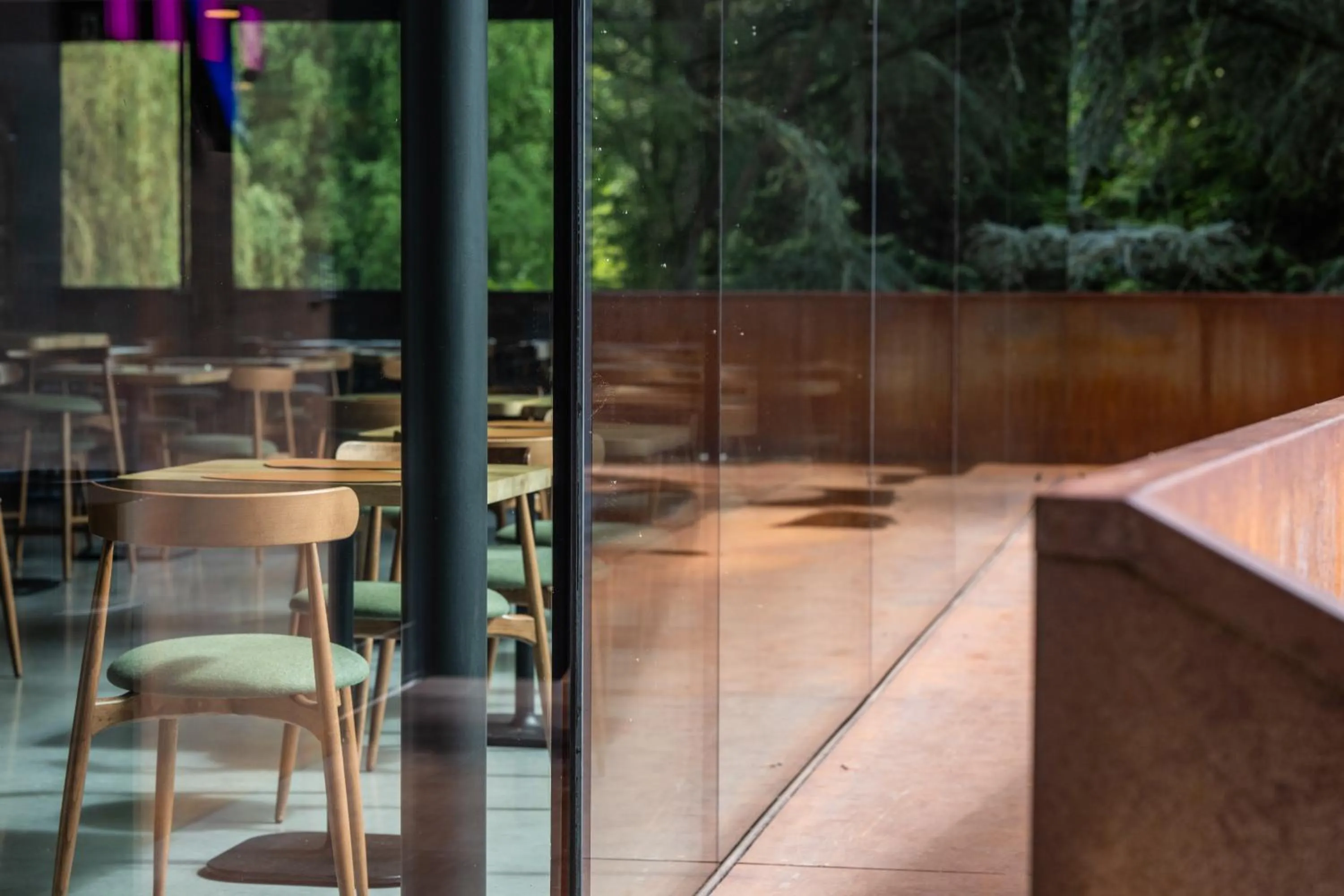 Breakfast in Hostellerie La Claire Fontaine, Logis hôtels & Spa