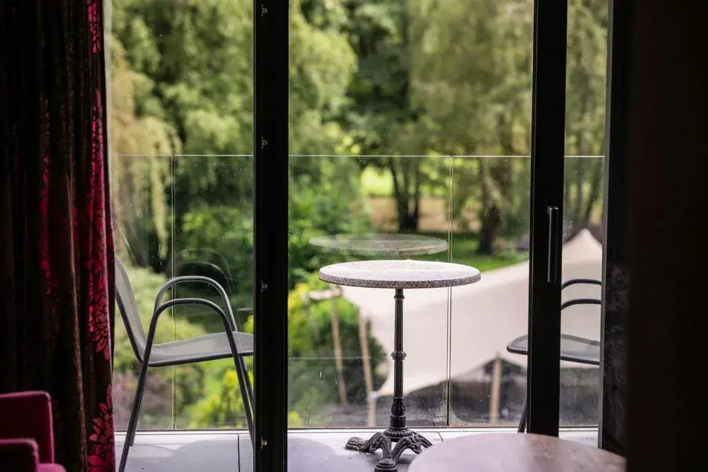 Family Junior Suite - single occupancy in Hostellerie La Claire Fontaine, Logis hôtels & Spa Family Junior Suite - single occupancy in Hostellerie La Claire Fontaine, Logis hôtels & Spa