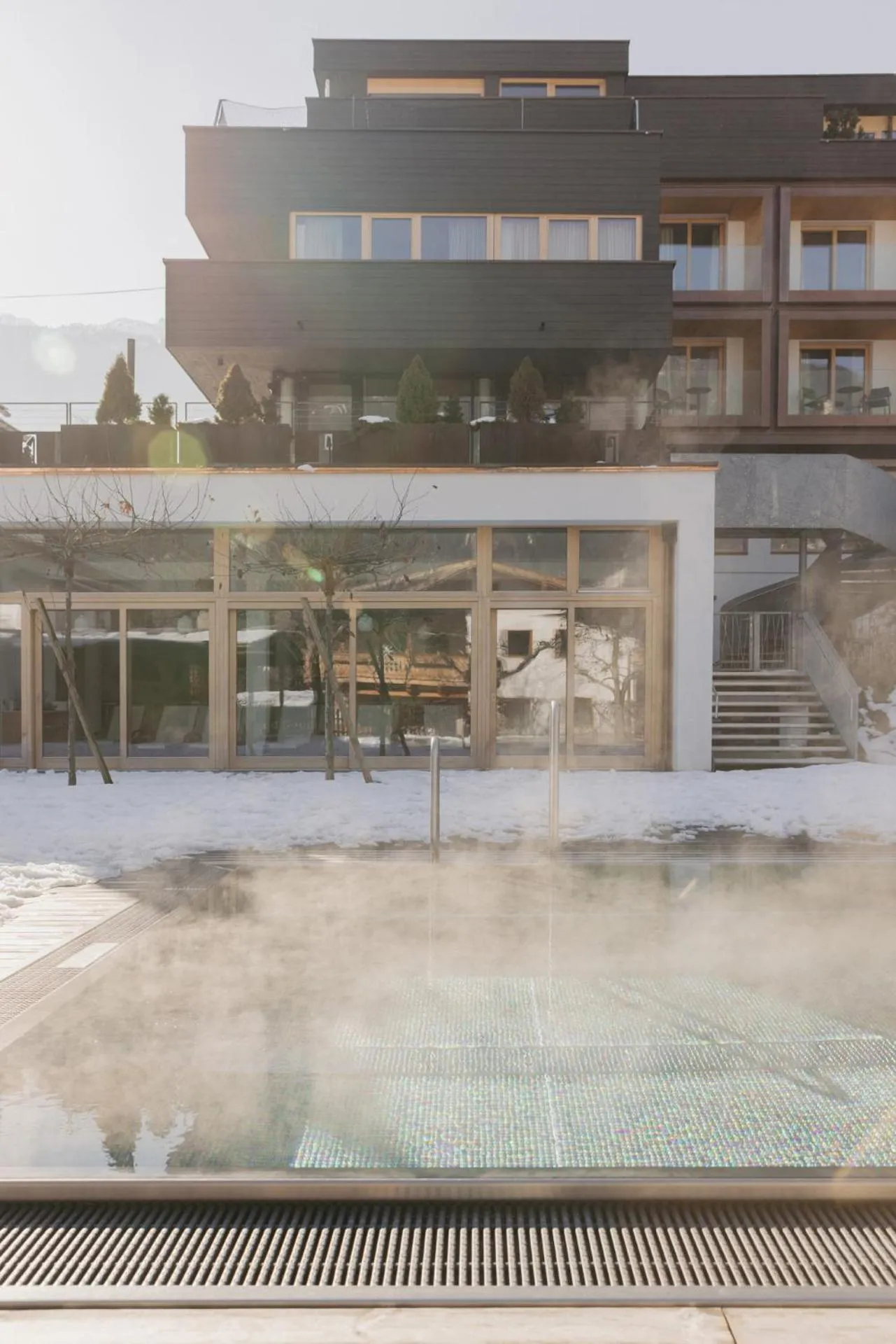 Property building in Mari Pop Hotel