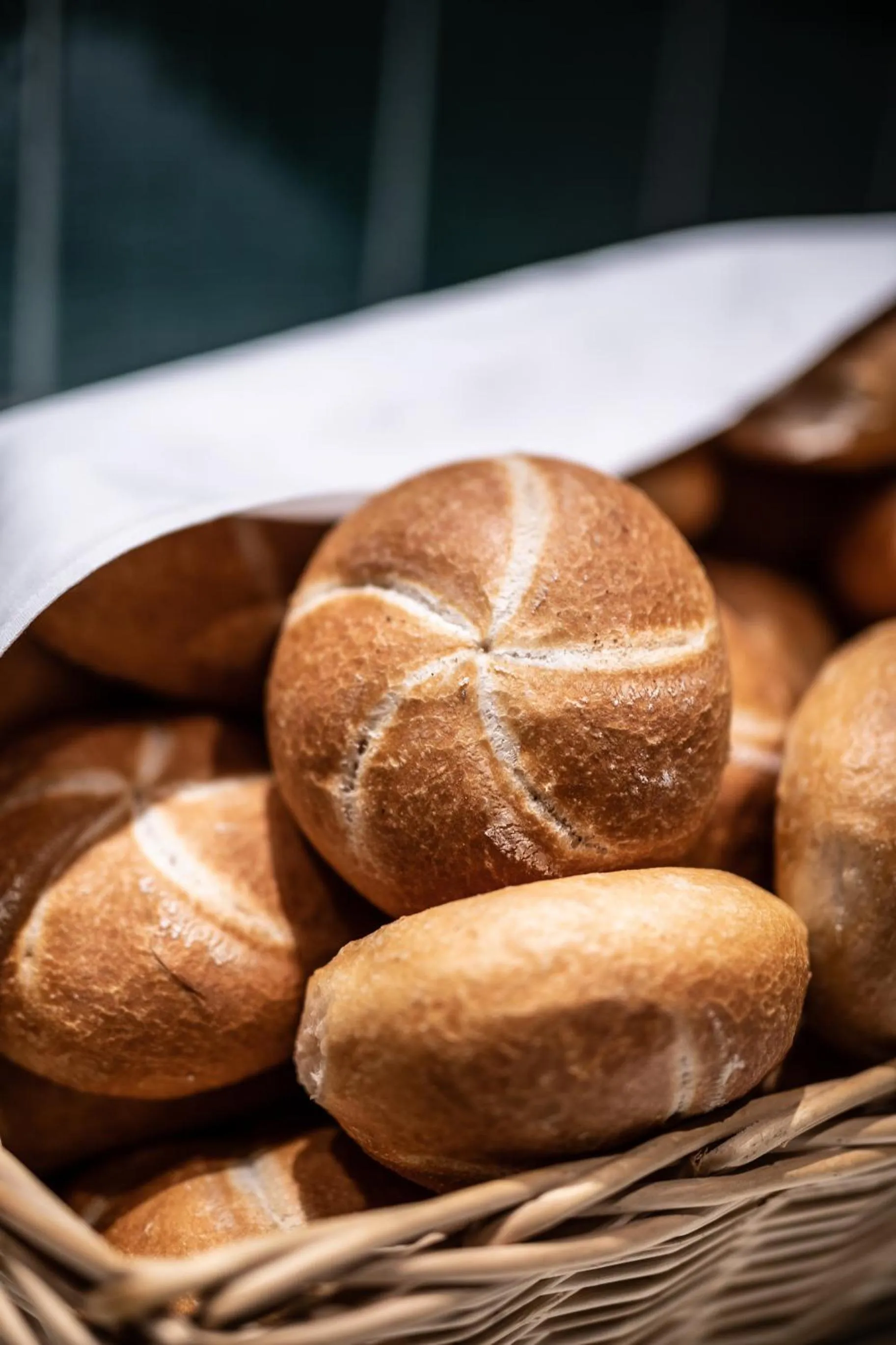 Food in Mari Pop Hotel