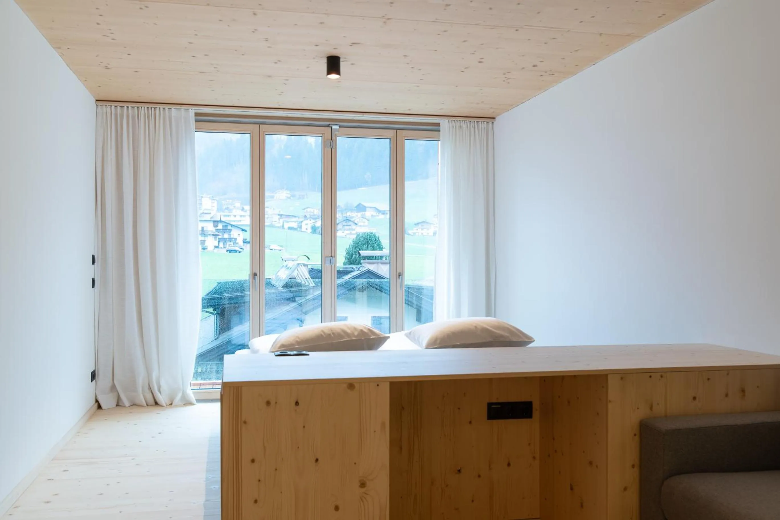 Mountain view in Mari Pop Hotel