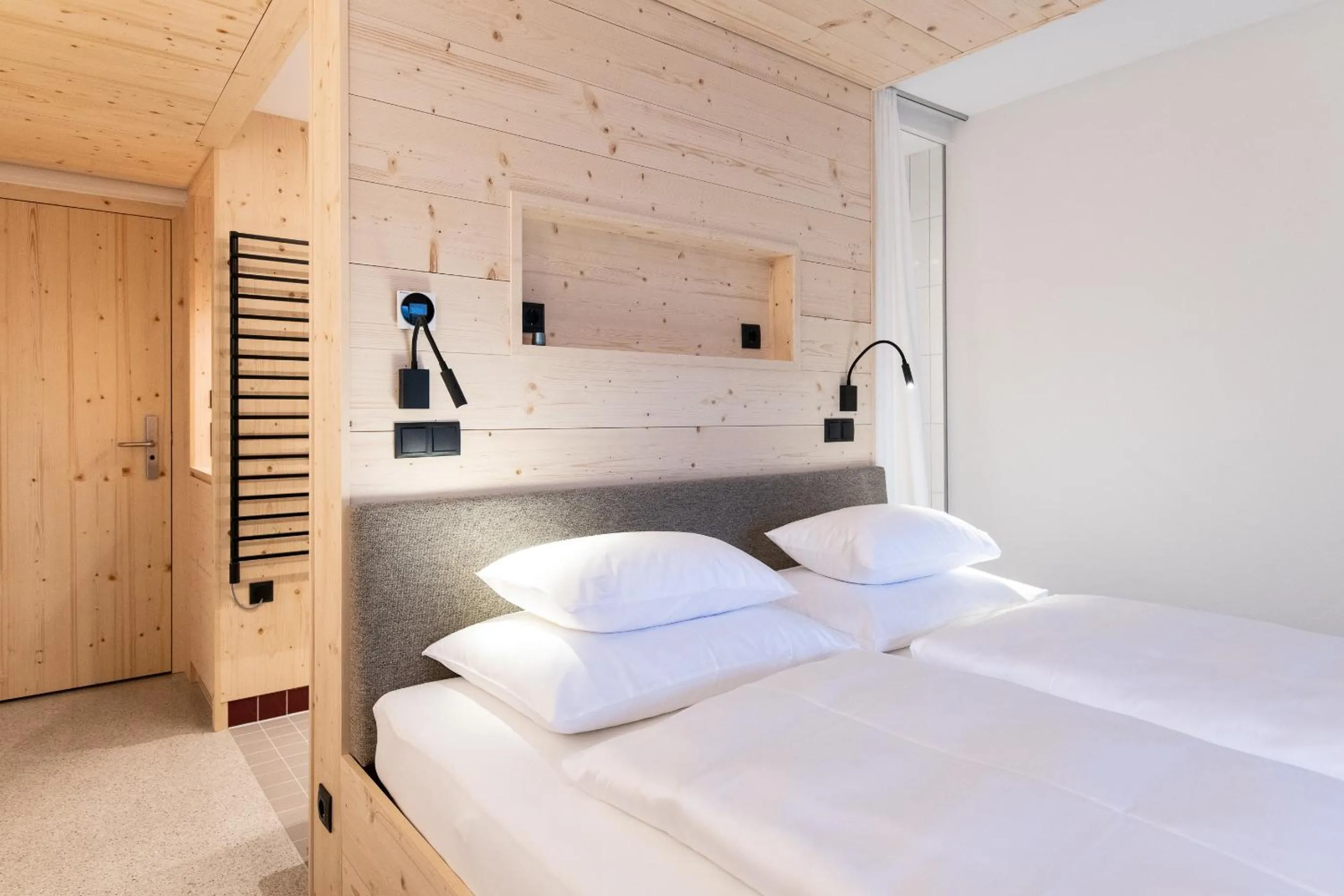 Photo of the whole room, Bed in Mari Pop Hotel