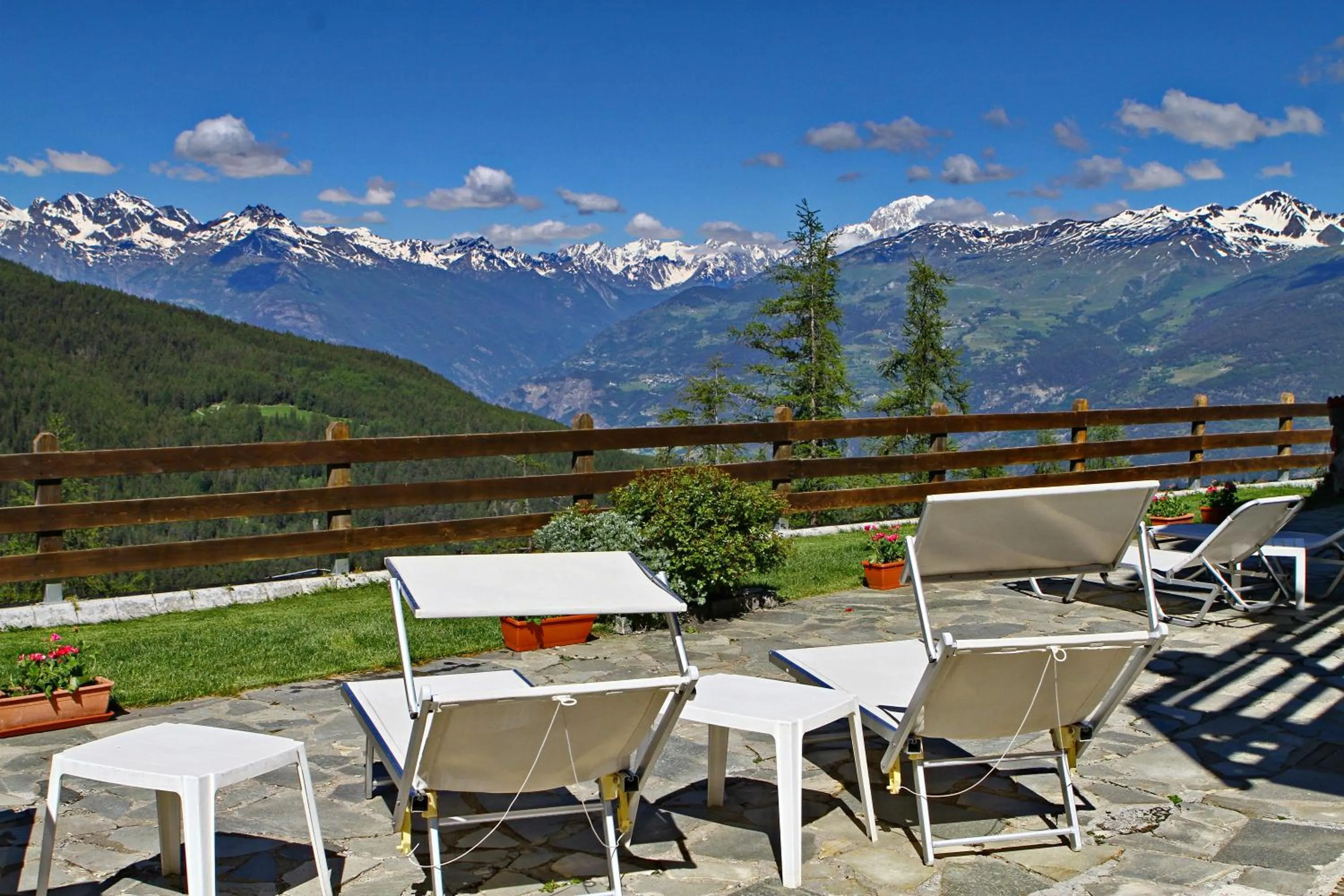 Garden in Hotel Chacaril