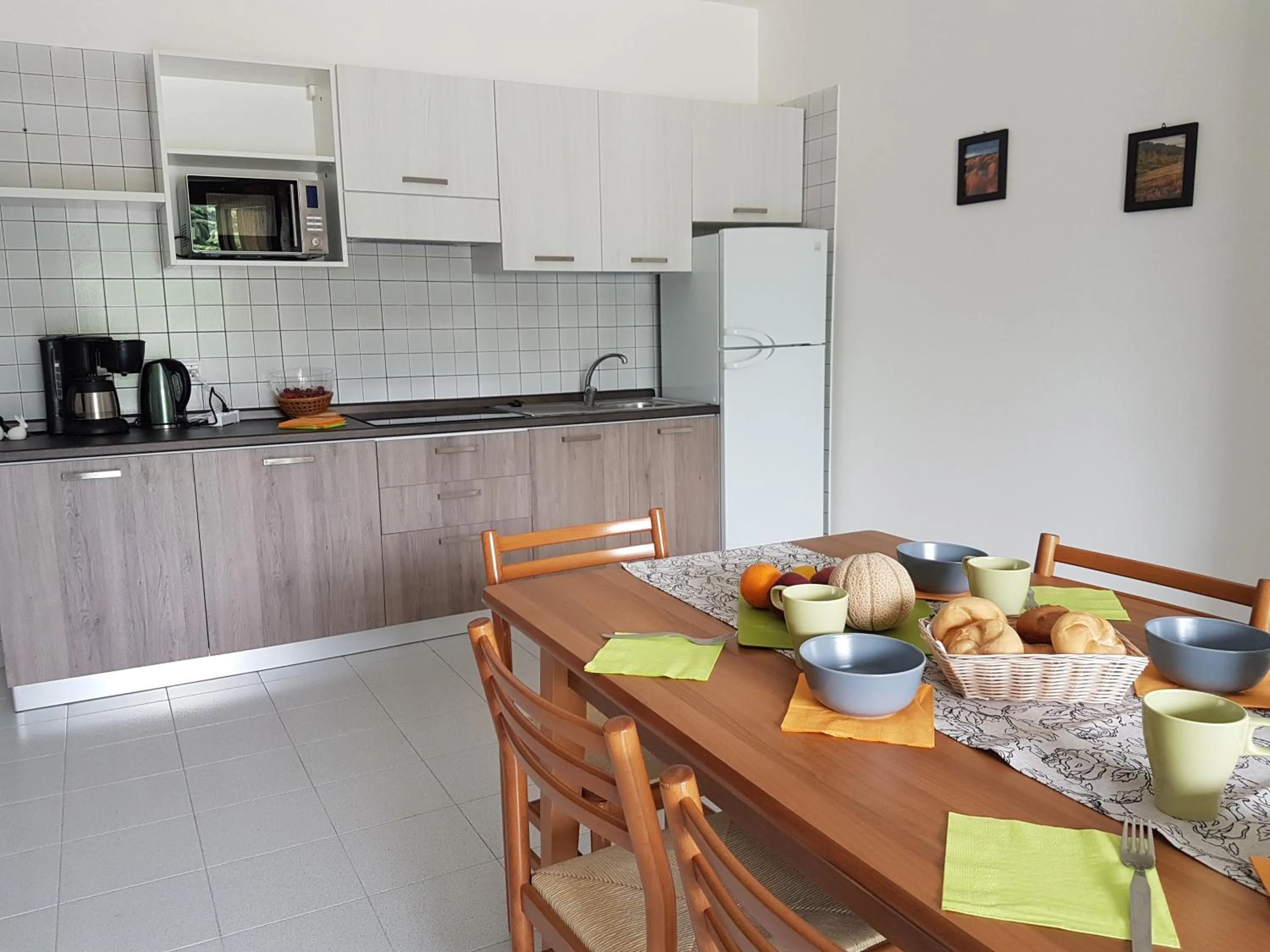 Dining area in 3MÙZEN apartments