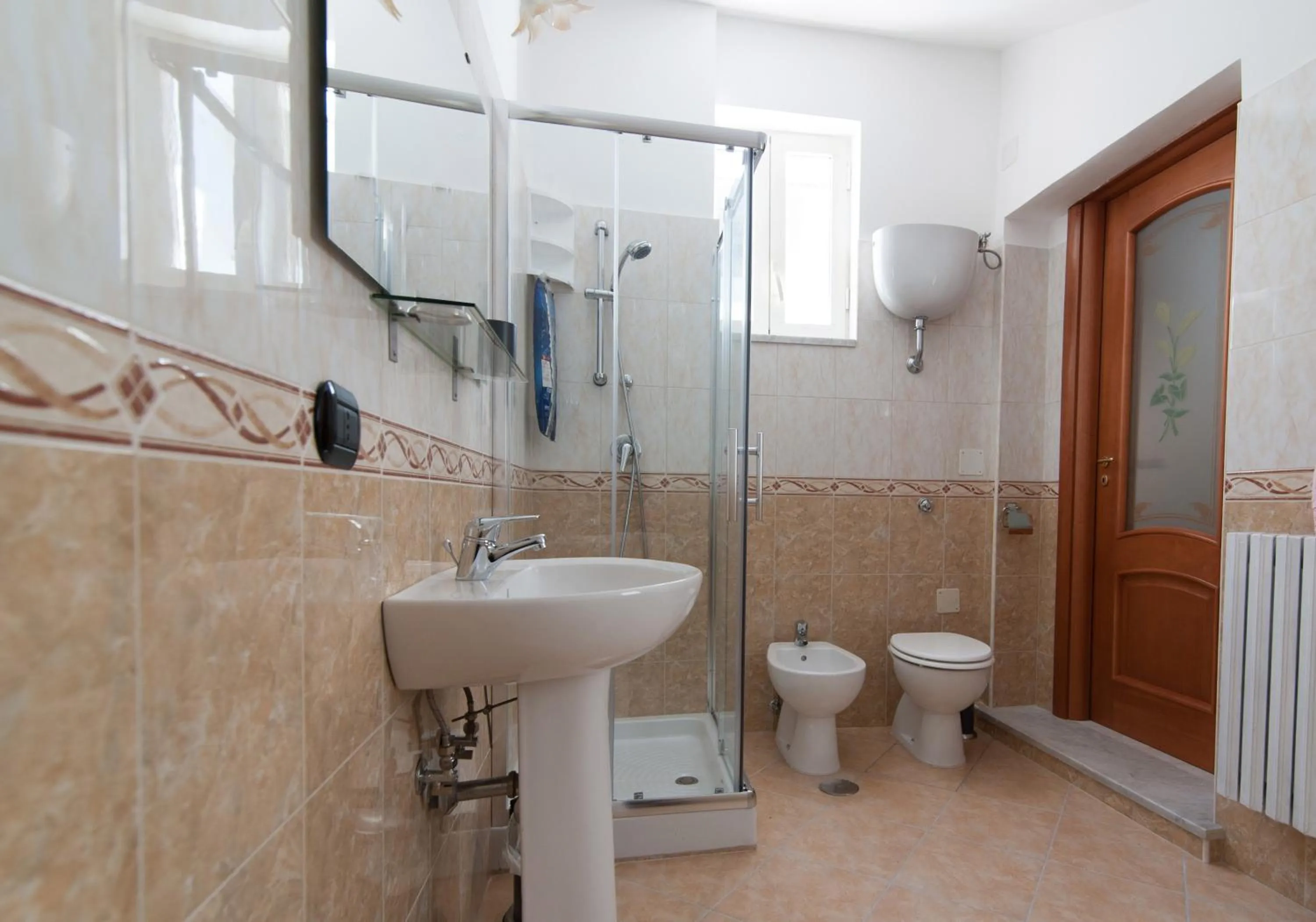 Shower in La Stella del Sud