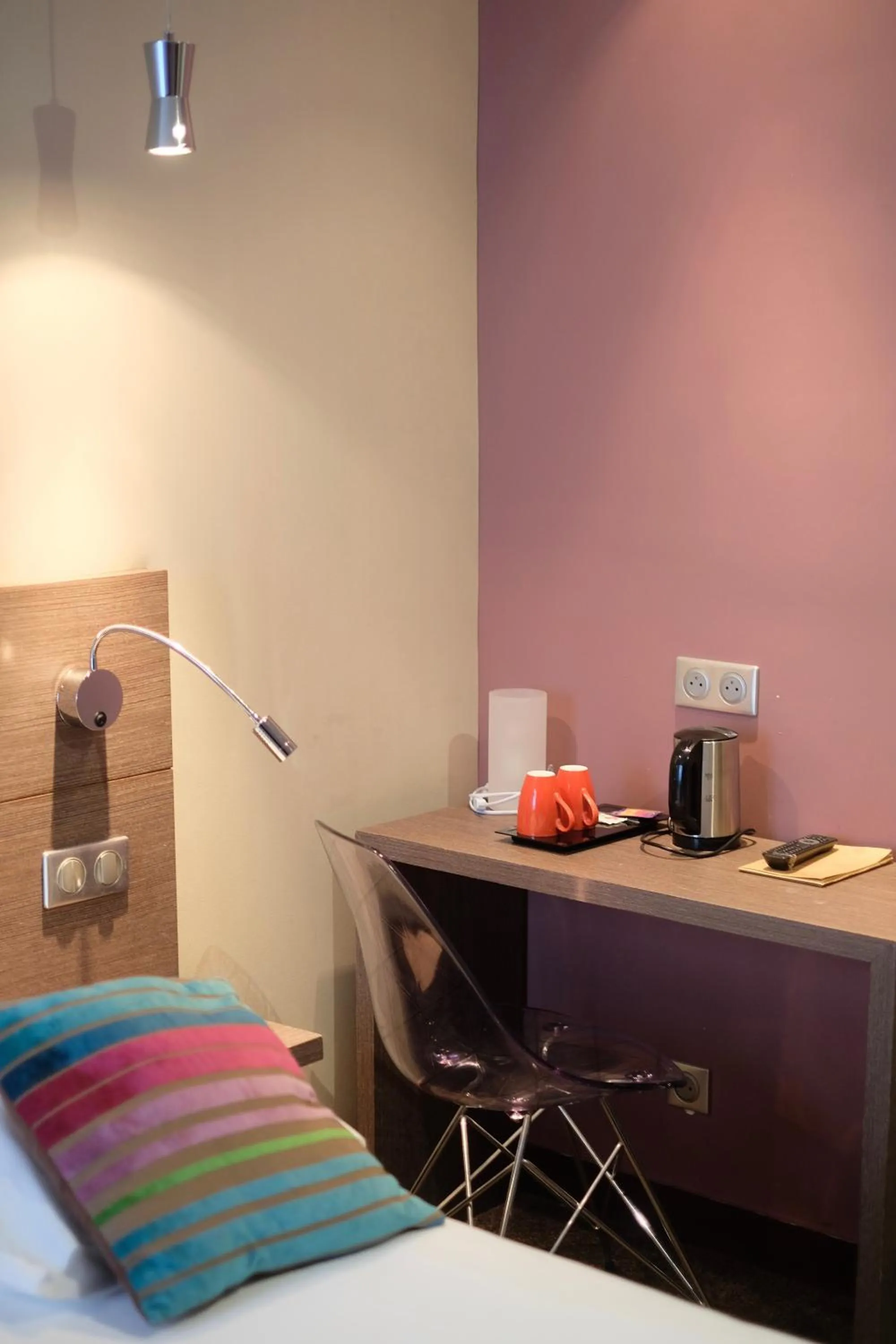 Photo of the whole room, Bed in Amiral-Fondary